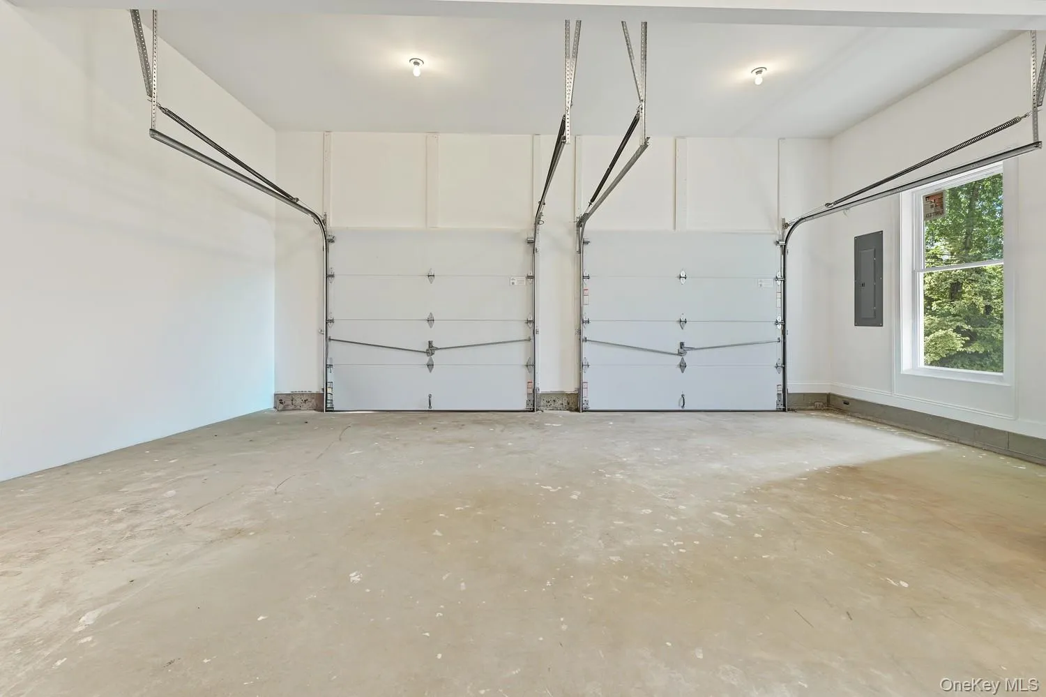 21 Fulton Street, Brookhaven, NY, 4 Bedrooms Bedrooms, 9 Rooms Rooms,3 BathroomsBathrooms,Residential,For Rent,Fulton,0,1056868 21 Fulton Street, Brookhaven, NY, 4 Bedrooms Bedrooms, 9 Rooms Rooms,3 BathroomsBathrooms,Residential,For Rent,Fulton,0,1056868