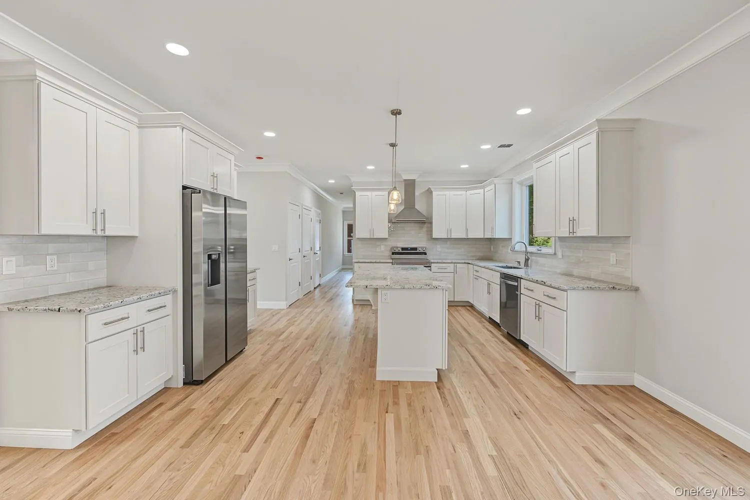 21 Fulton Street, Brookhaven, NY, 4 Bedrooms Bedrooms, 9 Rooms Rooms,3 BathroomsBathrooms,Residential,For Rent,Fulton,0,1056868 21 Fulton Street, Brookhaven, NY, 4 Bedrooms Bedrooms, 9 Rooms Rooms,3 BathroomsBathrooms,Residential,For Rent,Fulton,0,1056868
