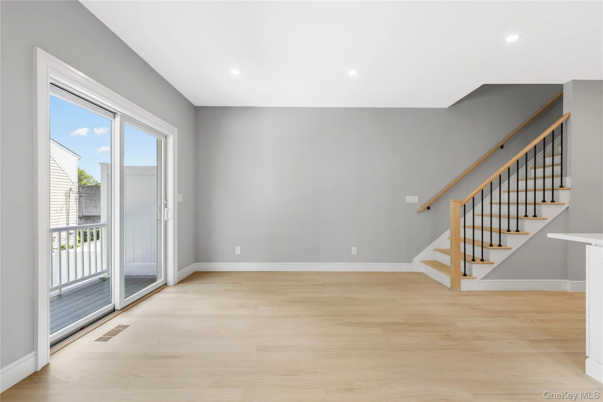161 Ellsworth Avenue, Harrison, NY, 3 Bedrooms Bedrooms, 6 Rooms Rooms,2 BathroomsBathrooms,Residential Lease,For Rent,Ellsworth,0,1056872 161 Ellsworth Avenue, Harrison, NY, 3 Bedrooms Bedrooms, 6 Rooms Rooms,2 BathroomsBathrooms,Residential Lease,For Rent,Ellsworth,0,1056872