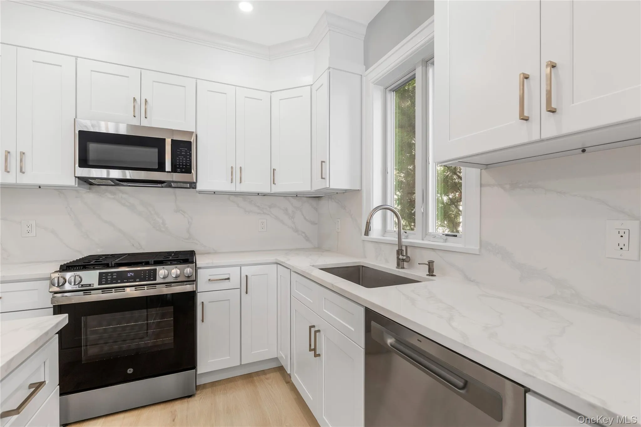 161 Ellsworth Avenue, Harrison, NY, 3 Bedrooms Bedrooms, 6 Rooms Rooms,2 BathroomsBathrooms,Residential Lease,For Rent,Ellsworth,0,1056872 161 Ellsworth Avenue, Harrison, NY, 3 Bedrooms Bedrooms, 6 Rooms Rooms,2 BathroomsBathrooms,Residential Lease,For Rent,Ellsworth,0,1056872