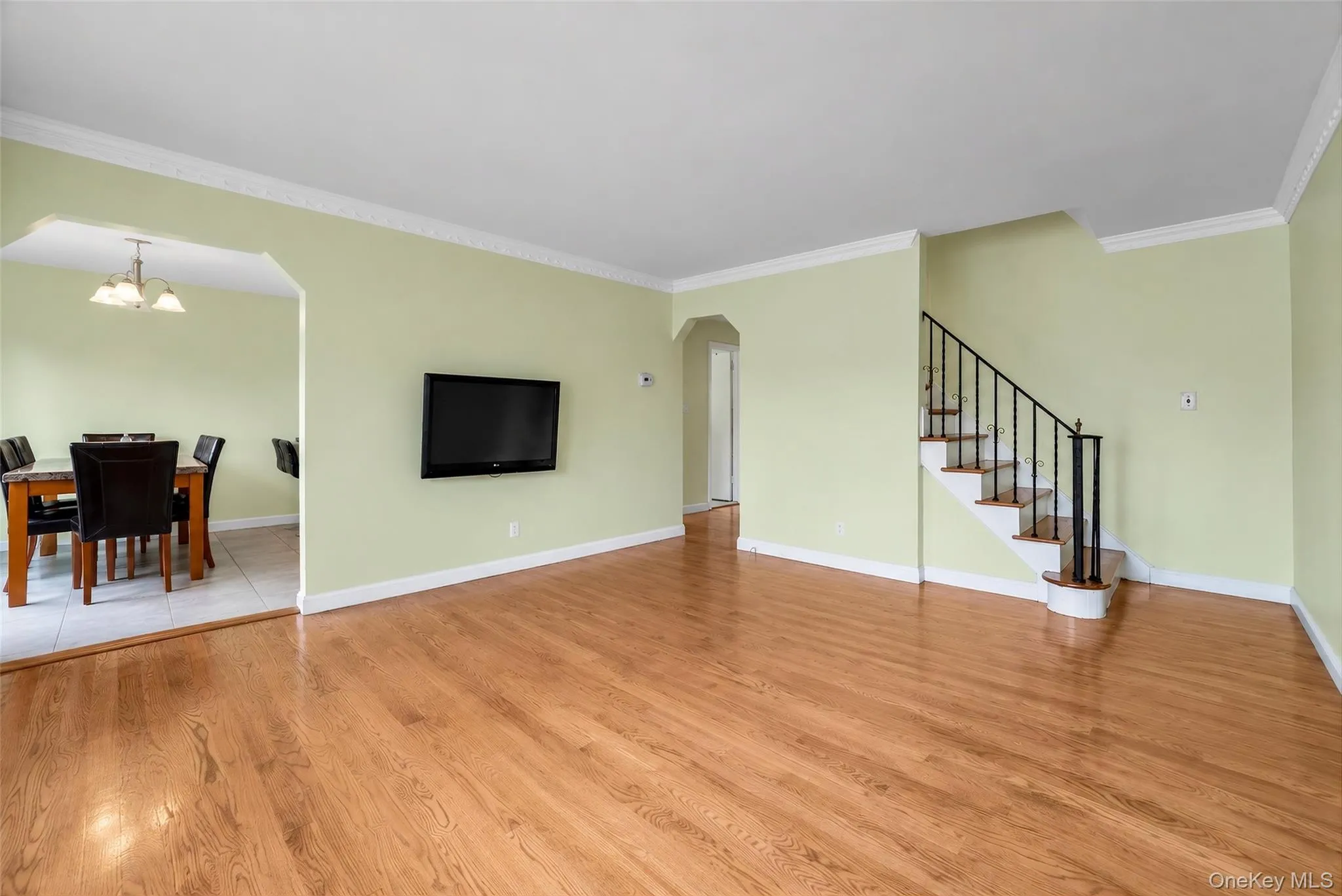 711 Covert Avenue, North Hempstead, NY, 4 Bedrooms Bedrooms, 11 Rooms Rooms,2 BathroomsBathrooms,Residential Lease,For Rent,Covert,0,1056877 711 Covert Avenue, North Hempstead, NY, 4 Bedrooms Bedrooms, 11 Rooms Rooms,2 BathroomsBathrooms,Residential Lease,For Rent,Covert,0,1056877
