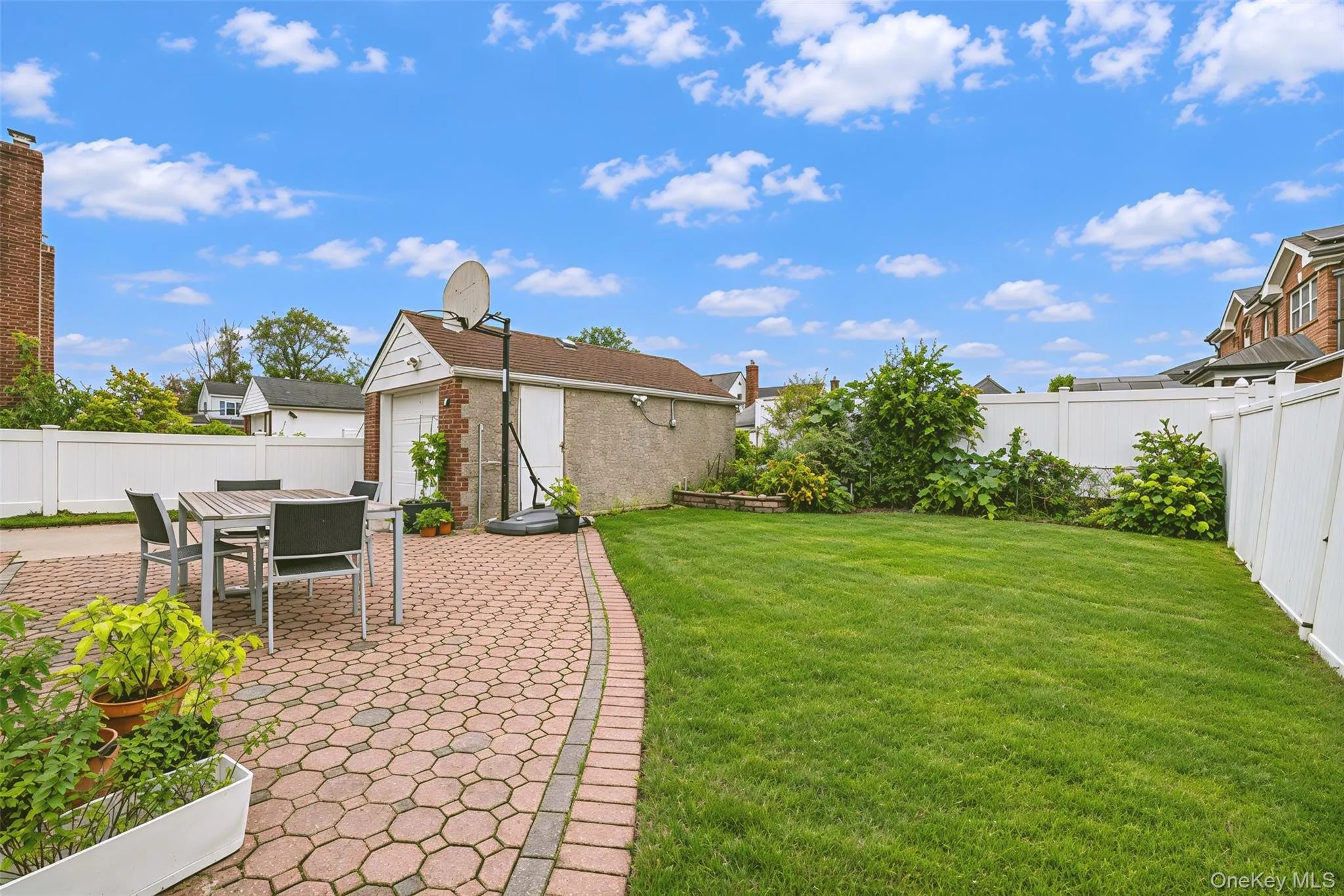 711 Covert Avenue, North Hempstead, NY, 4 Bedrooms Bedrooms, 11 Rooms Rooms,2 BathroomsBathrooms,Residential Lease,For Rent,Covert,0,1056877 711 Covert Avenue, North Hempstead, NY, 4 Bedrooms Bedrooms, 11 Rooms Rooms,2 BathroomsBathrooms,Residential Lease,For Rent,Covert,0,1056877