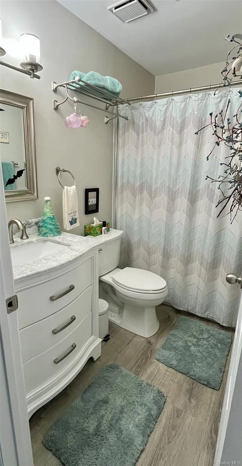 735 Spring Lake Drive, Brookhaven, NY, 2 Bedrooms Bedrooms, 5 Rooms Rooms,2 BathroomsBathrooms,Residential,For Rent,Spring Lake,0,1056881 735 Spring Lake Drive, Brookhaven, NY, 2 Bedrooms Bedrooms, 5 Rooms Rooms,2 BathroomsBathrooms,Residential,For Rent,Spring Lake,0,1056881