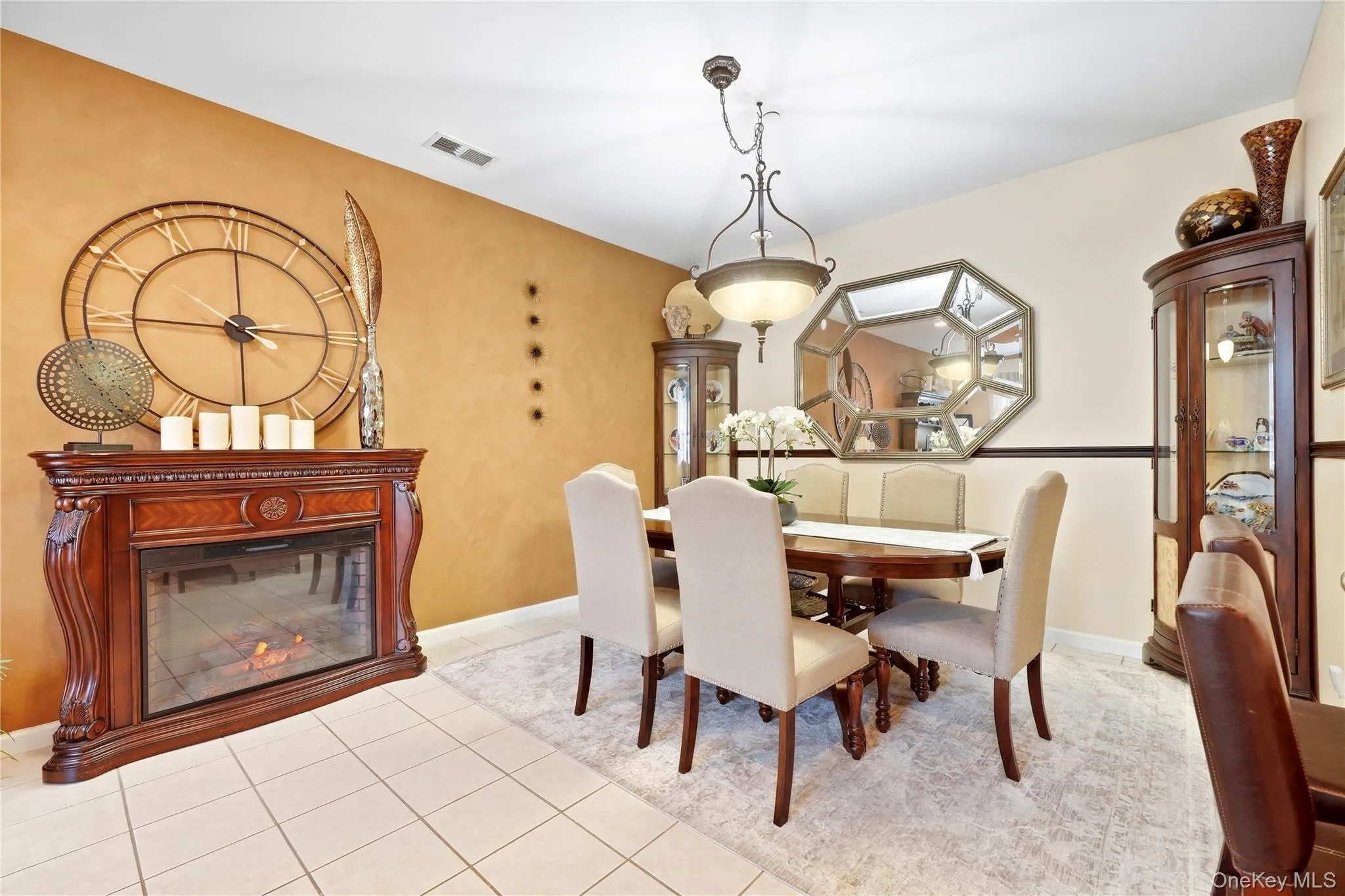 137 Francesca Way, Babylon, NY, 2 Bedrooms Bedrooms, 6 Rooms Rooms,1 BathroomBathrooms,Residential,For Rent,Francesca,0,1056885 137 Francesca Way, Babylon, NY, 2 Bedrooms Bedrooms, 6 Rooms Rooms,1 BathroomBathrooms,Residential,For Rent,Francesca,0,1056885