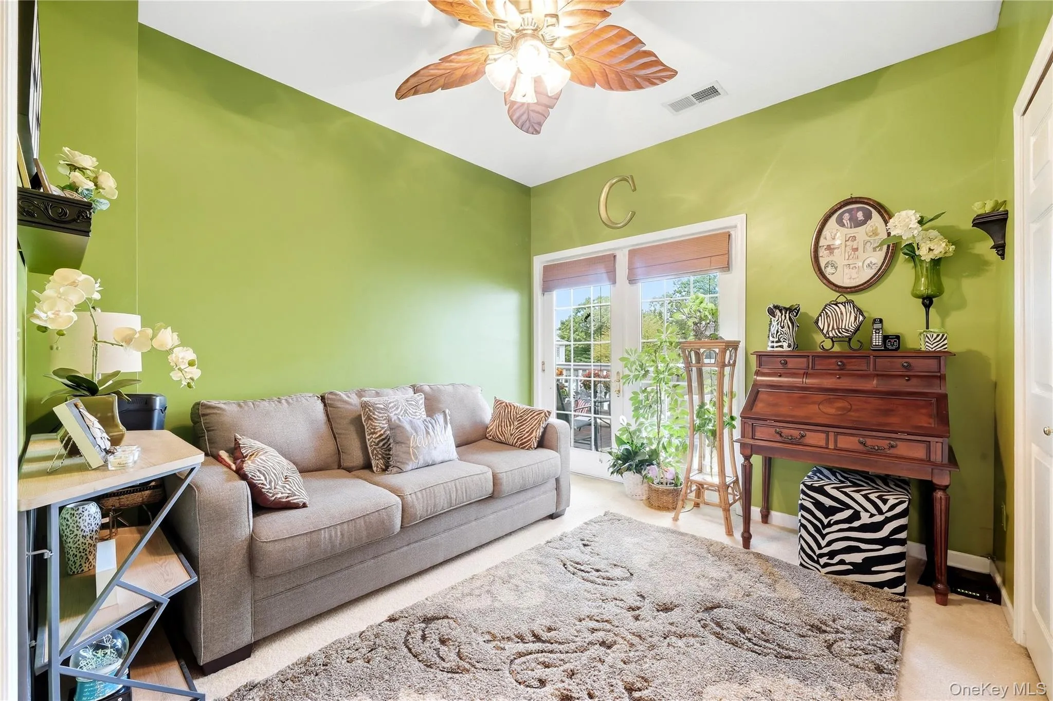 137 Francesca Way, Babylon, NY, 2 Bedrooms Bedrooms, 6 Rooms Rooms,1 BathroomBathrooms,Residential,For Rent,Francesca,0,1056885 137 Francesca Way, Babylon, NY, 2 Bedrooms Bedrooms, 6 Rooms Rooms,1 BathroomBathrooms,Residential,For Rent,Francesca,0,1056885