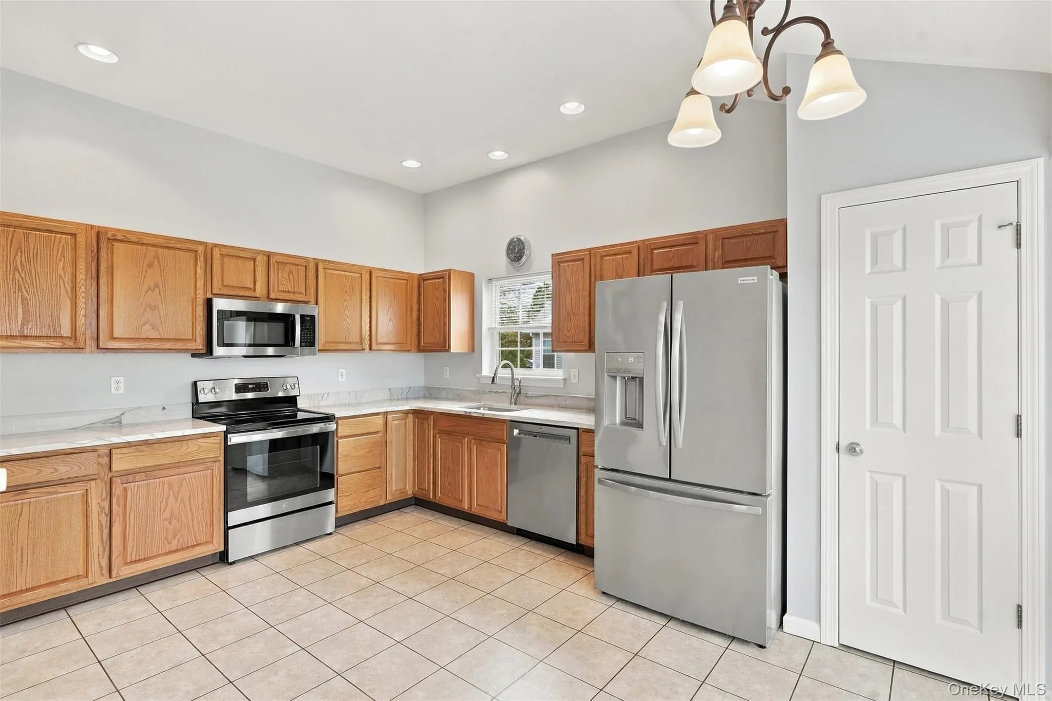 60 Tee Lane, Red Hook, NY, 3 Bedrooms Bedrooms, 7 Rooms Rooms,3 BathroomsBathrooms,Residential,For Rent,Tee,0,1056888 60 Tee Lane, Red Hook, NY, 3 Bedrooms Bedrooms, 7 Rooms Rooms,3 BathroomsBathrooms,Residential,For Rent,Tee,0,1056888