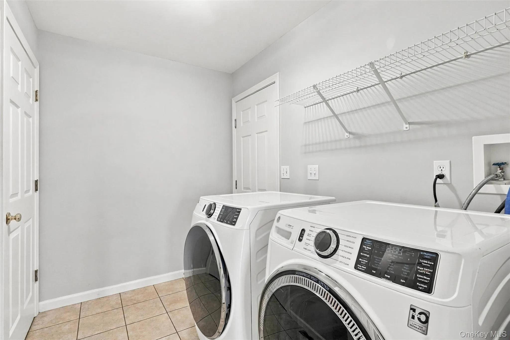 60 Tee Lane, Red Hook, NY, 3 Bedrooms Bedrooms, 7 Rooms Rooms,3 BathroomsBathrooms,Residential,For Rent,Tee,0,1056888 60 Tee Lane, Red Hook, NY, 3 Bedrooms Bedrooms, 7 Rooms Rooms,3 BathroomsBathrooms,Residential,For Rent,Tee,0,1056888