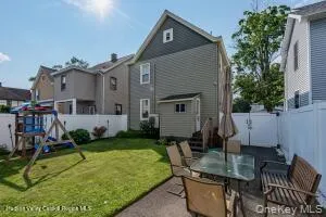 160 Oneil Street, Kingston, NY, 3 Bedrooms Bedrooms, 6 Rooms Rooms,1 BathroomBathrooms,Residential,For Rent,Oneil,0,1056893 160 Oneil Street, Kingston, NY, 3 Bedrooms Bedrooms, 6 Rooms Rooms,1 BathroomBathrooms,Residential,For Rent,Oneil,0,1056893
