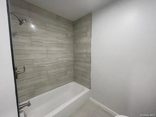 428 Americus Avenue, Brookhaven, NY, 4 Bedrooms Bedrooms, 8 Rooms Rooms,2 BathroomsBathrooms,Residential Lease,For Rent,Americus,0,1056909 428 Americus Avenue, Brookhaven, NY, 4 Bedrooms Bedrooms, 8 Rooms Rooms,2 BathroomsBathrooms,Residential Lease,For Rent,Americus,0,1056909