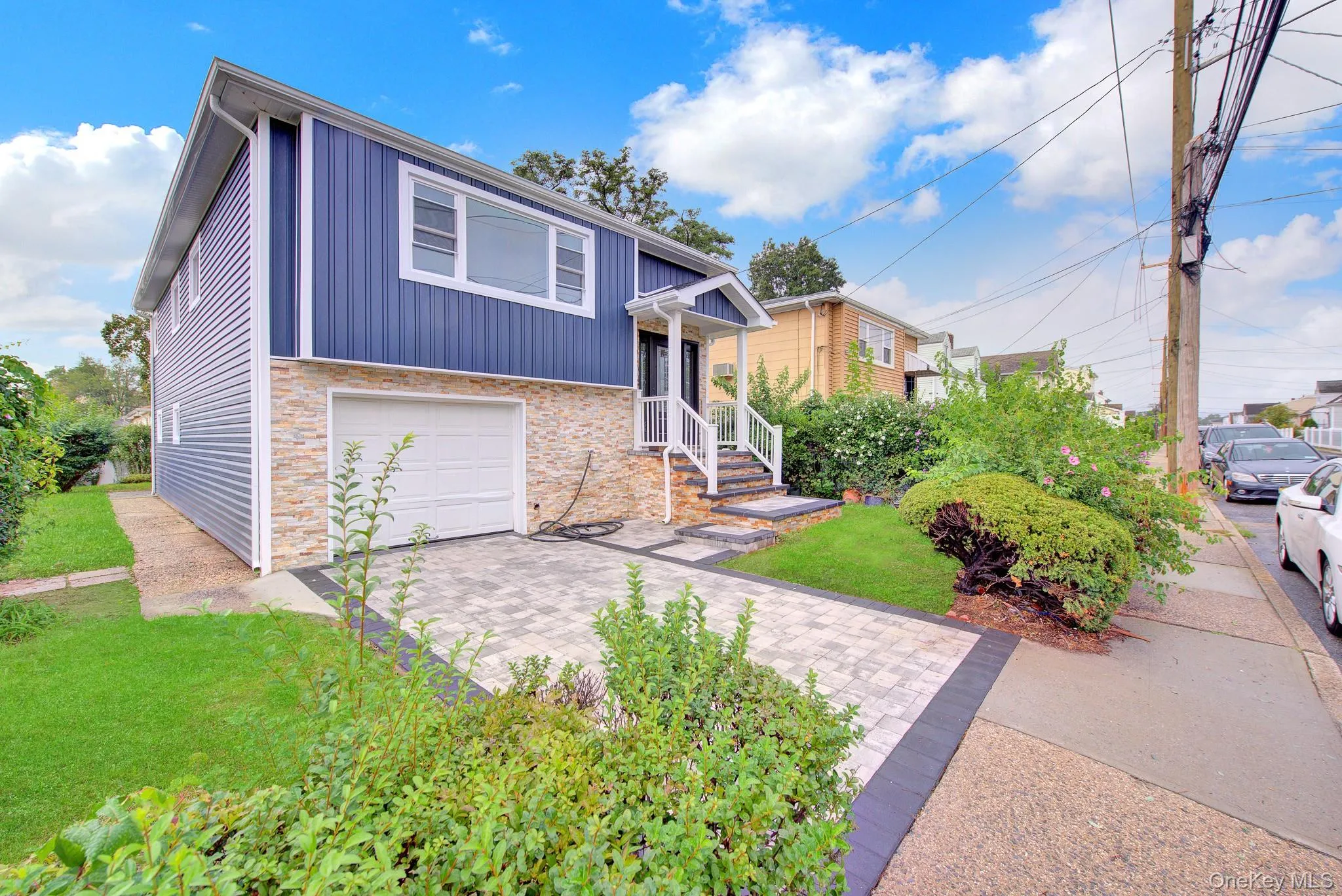 77 Roquette Avenue, Hempstead, NY, 3 Bedrooms Bedrooms, 9 Rooms Rooms,2 BathroomsBathrooms,Residential,For Rent,Roquette,0,1056915 77 Roquette Avenue, Hempstead, NY, 3 Bedrooms Bedrooms, 9 Rooms Rooms,2 BathroomsBathrooms,Residential,For Rent,Roquette,0,1056915