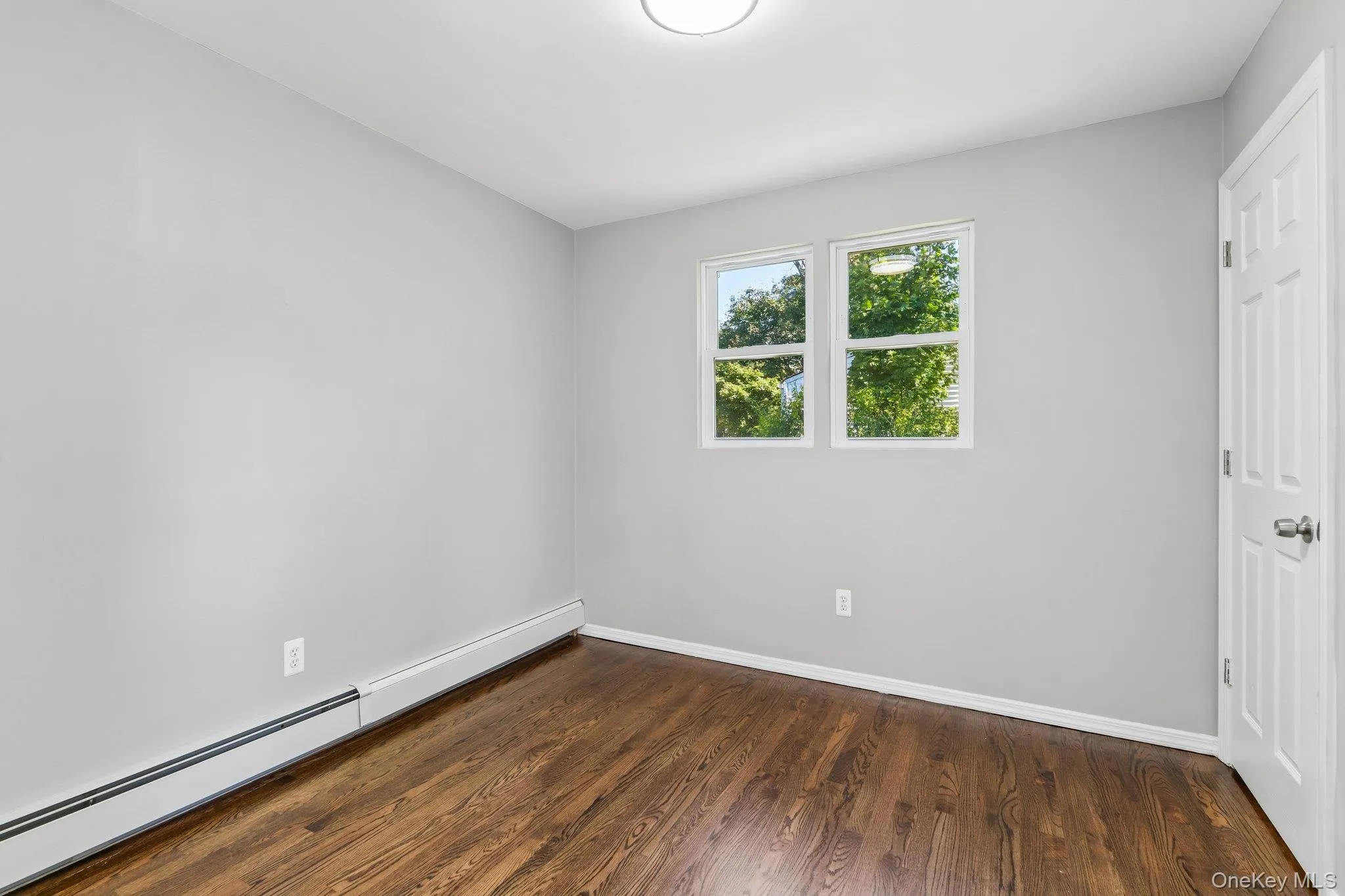 4 Patton Street, Islip, NY, 3 Bedrooms Bedrooms, 7 Rooms Rooms,2 BathroomsBathrooms,Residential,For Rent,Patton,0,1056918 4 Patton Street, Islip, NY, 3 Bedrooms Bedrooms, 7 Rooms Rooms,2 BathroomsBathrooms,Residential,For Rent,Patton,0,1056918