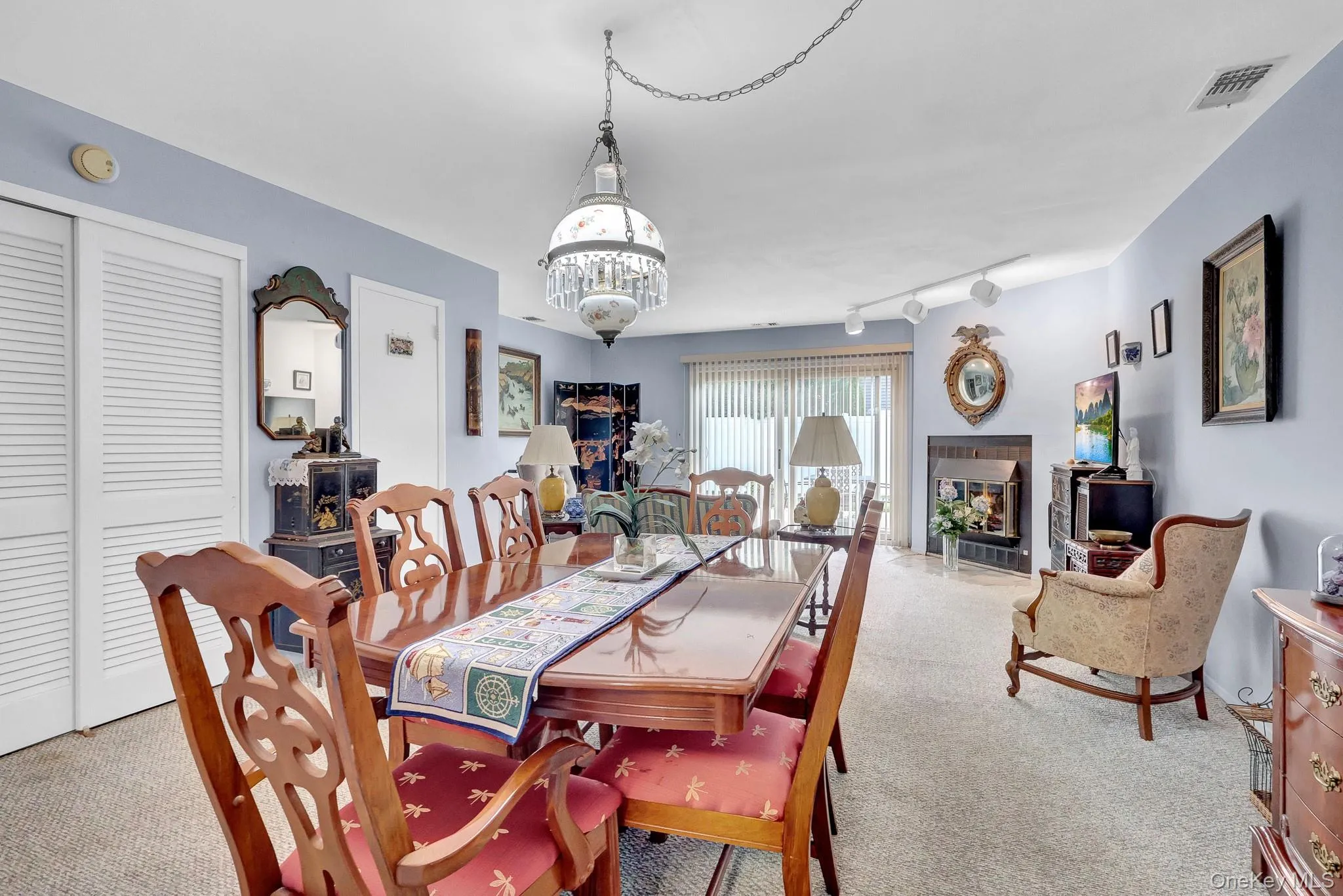 650 Newbridge Road, Hempstead, NY, 2 Bedrooms Bedrooms, 5 Rooms Rooms,1 BathroomBathrooms,Residential,For Rent,Newbridge Road,0,1056919 650 Newbridge Road, Hempstead, NY, 2 Bedrooms Bedrooms, 5 Rooms Rooms,1 BathroomBathrooms,Residential,For Rent,Newbridge Road,0,1056919