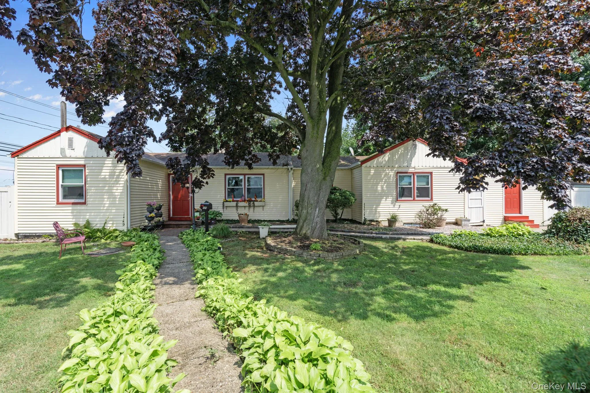 125 1st Street, Islip, NY, 3 Bedrooms Bedrooms, 6 Rooms Rooms,1 BathroomBathrooms,Residential,For Rent,1st,0,1056927 125 1st Street, Islip, NY, 3 Bedrooms Bedrooms, 6 Rooms Rooms,1 BathroomBathrooms,Residential,For Rent,1st,0,1056927