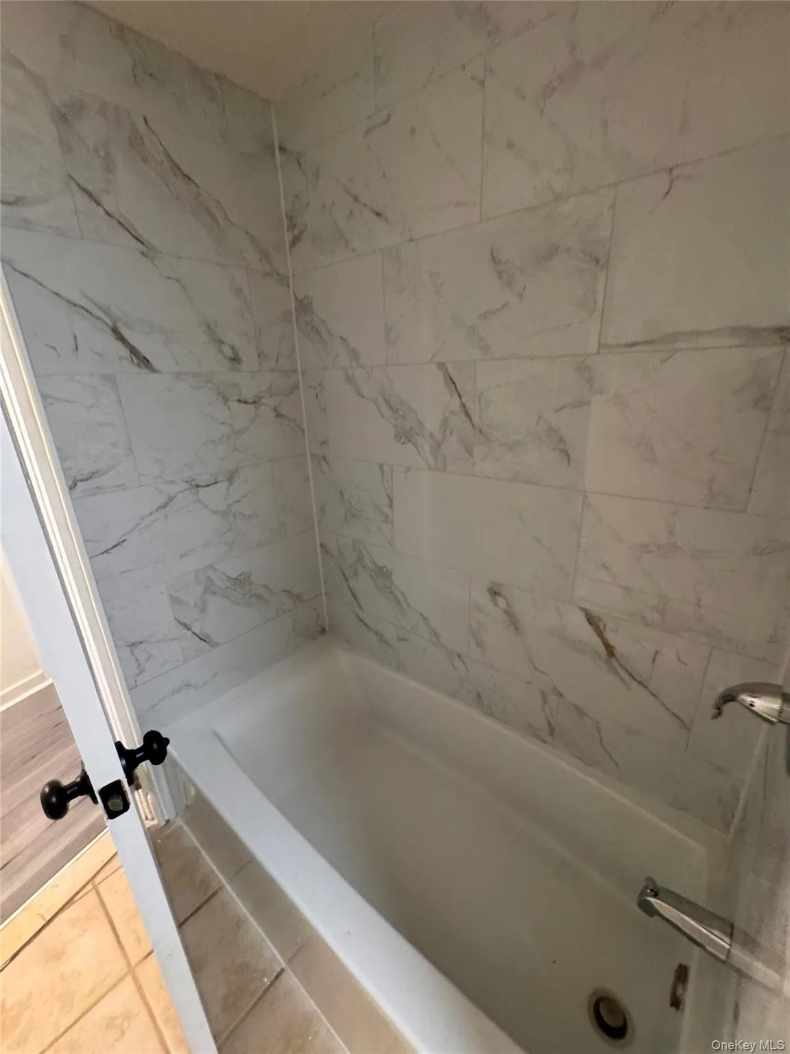 390 Main Street, Beacon, NY, 2 Bedroom Bedrooms, 5 Room Rooms,1 BathroomBathrooms,Residential Lease,For Rent,Main,0,1056928 390 Main Street, Beacon, NY, 2 Bedroom Bedrooms, 5 Room Rooms,1 BathroomBathrooms,Residential Lease,For Rent,Main,0,1056928