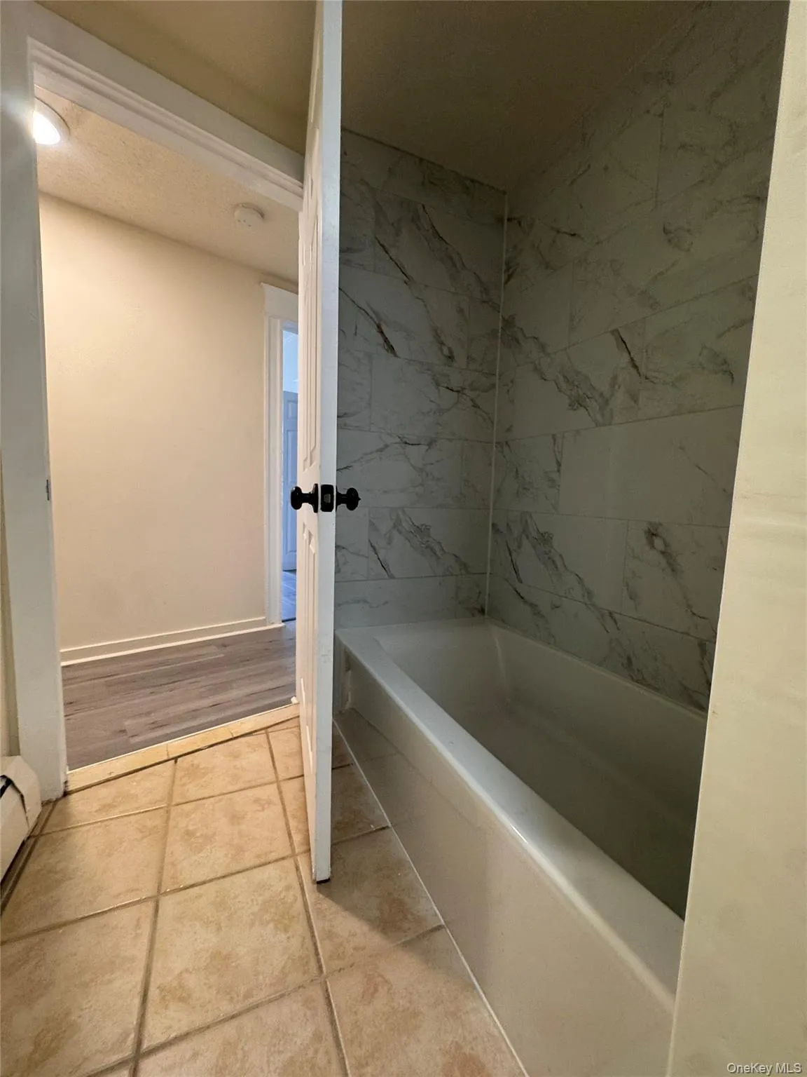 390 Main Street, Beacon, NY, 2 Bedroom Bedrooms, 5 Room Rooms,1 BathroomBathrooms,Residential Lease,For Rent,Main,0,1056928 390 Main Street, Beacon, NY, 2 Bedroom Bedrooms, 5 Room Rooms,1 BathroomBathrooms,Residential Lease,For Rent,Main,0,1056928