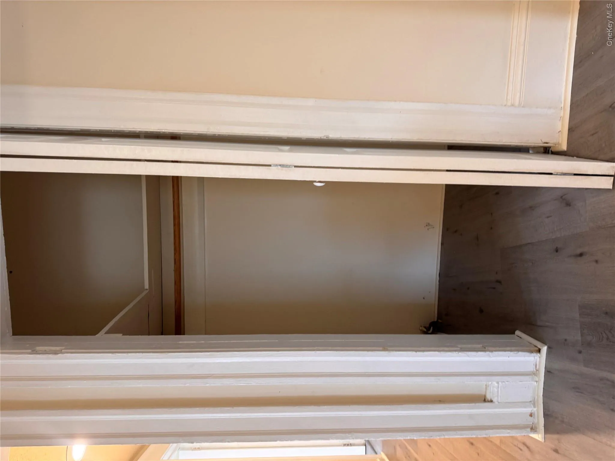 390 Main Street, Beacon, NY, 2 Bedroom Bedrooms, 5 Room Rooms,1 BathroomBathrooms,Residential Lease,For Rent,Main,0,1056928 390 Main Street, Beacon, NY, 2 Bedroom Bedrooms, 5 Room Rooms,1 BathroomBathrooms,Residential Lease,For Rent,Main,0,1056928