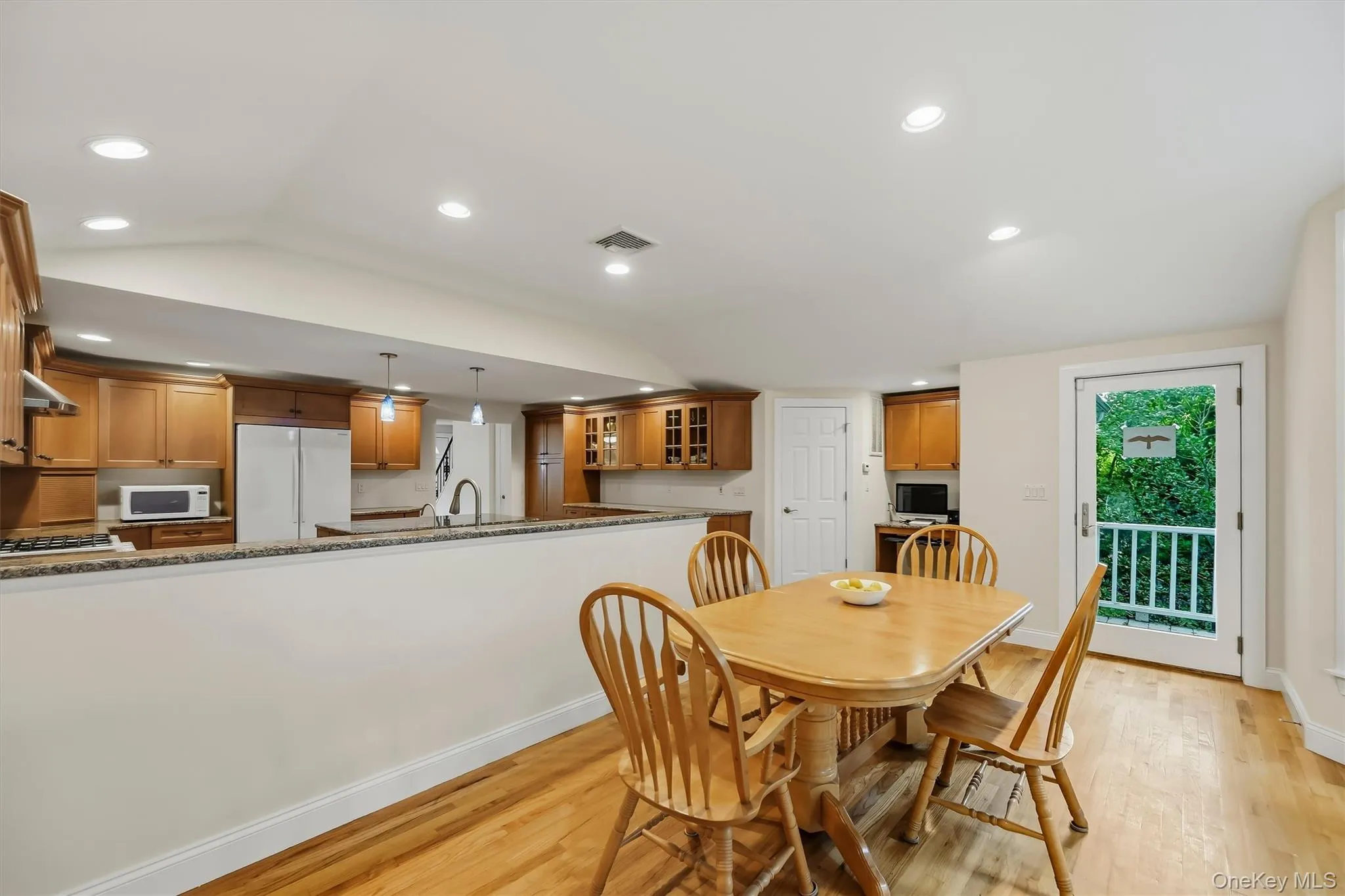 33 Short Hill Road, Clarkstown, NY, 4 Bedrooms Bedrooms, 11 Rooms Rooms,2 BathroomsBathrooms,Residential,For Rent,Short Hill,0,1056930 33 Short Hill Road, Clarkstown, NY, 4 Bedrooms Bedrooms, 11 Rooms Rooms,2 BathroomsBathrooms,Residential,For Rent,Short Hill,0,1056930