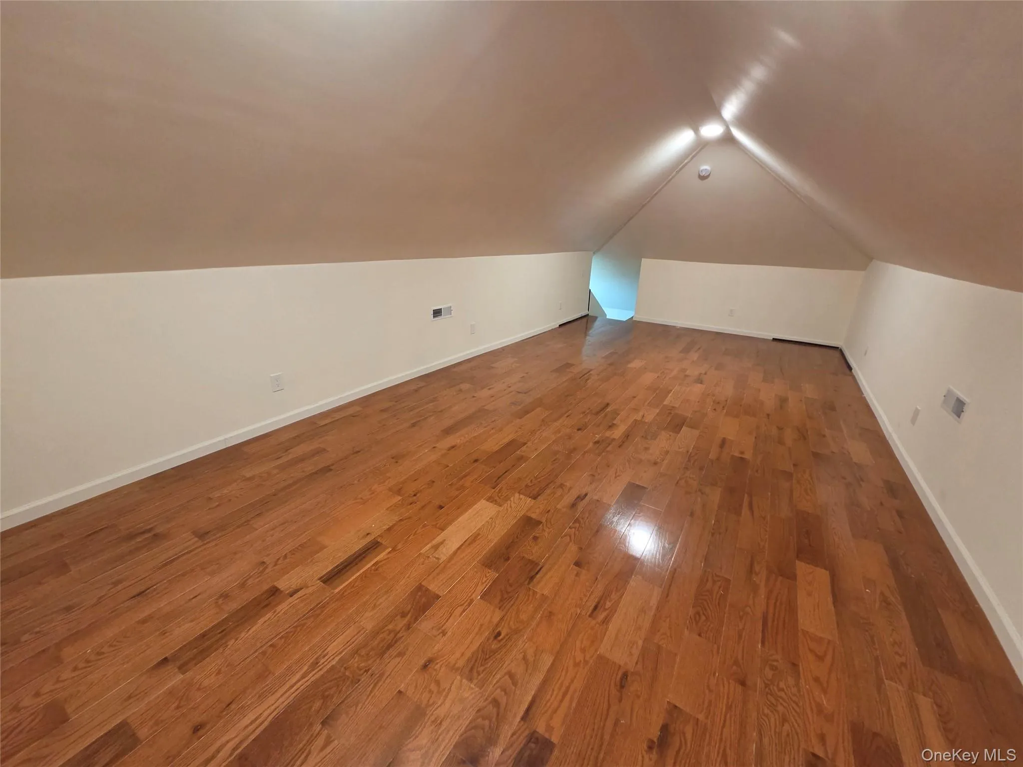 Bonus attic space can be used for storage, playroom or 3rd bedroom! Bonus attic space can be used for storage, playroom or 3rd bedroom!
