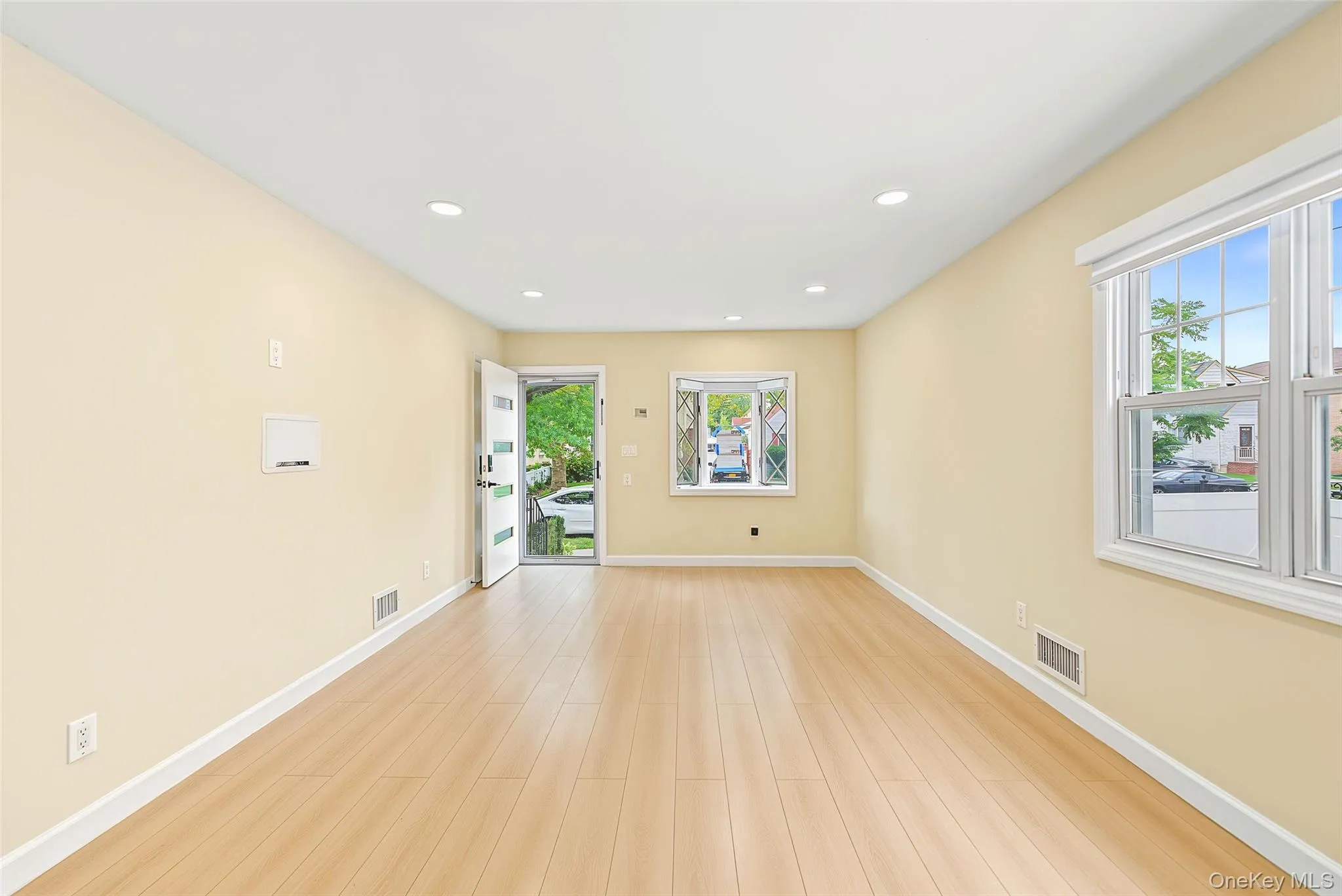16363 20th Avenue, New York, NY, 3 Bedrooms Bedrooms, 5 Rooms Rooms,2 BathroomsBathrooms,Residential,For Rent,20th,0,1056944 16363 20th Avenue, New York, NY, 3 Bedrooms Bedrooms, 5 Rooms Rooms,2 BathroomsBathrooms,Residential,For Rent,20th,0,1056944