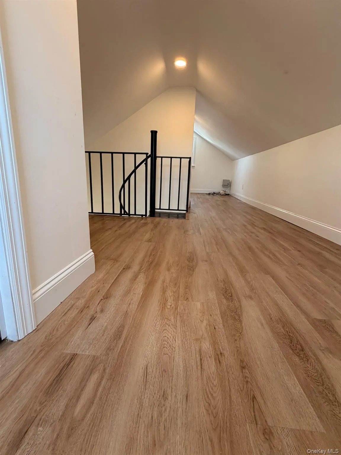 8 Michel Avenue, Oyster Bay, NY, 3 Bedroom Bedrooms, 4 Room Rooms,1 BathroomBathrooms,Residential Lease,For Rent,Michel,0,1056945 8 Michel Avenue, Oyster Bay, NY, 3 Bedroom Bedrooms, 4 Room Rooms,1 BathroomBathrooms,Residential Lease,For Rent,Michel,0,1056945