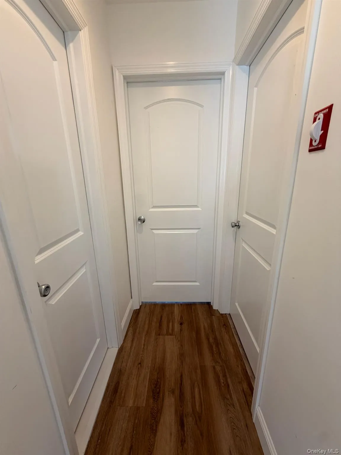 8 Michel Avenue, Oyster Bay, NY, 3 Bedroom Bedrooms, 4 Room Rooms,1 BathroomBathrooms,Residential Lease,For Rent,Michel,0,1056945 8 Michel Avenue, Oyster Bay, NY, 3 Bedroom Bedrooms, 4 Room Rooms,1 BathroomBathrooms,Residential Lease,For Rent,Michel,0,1056945