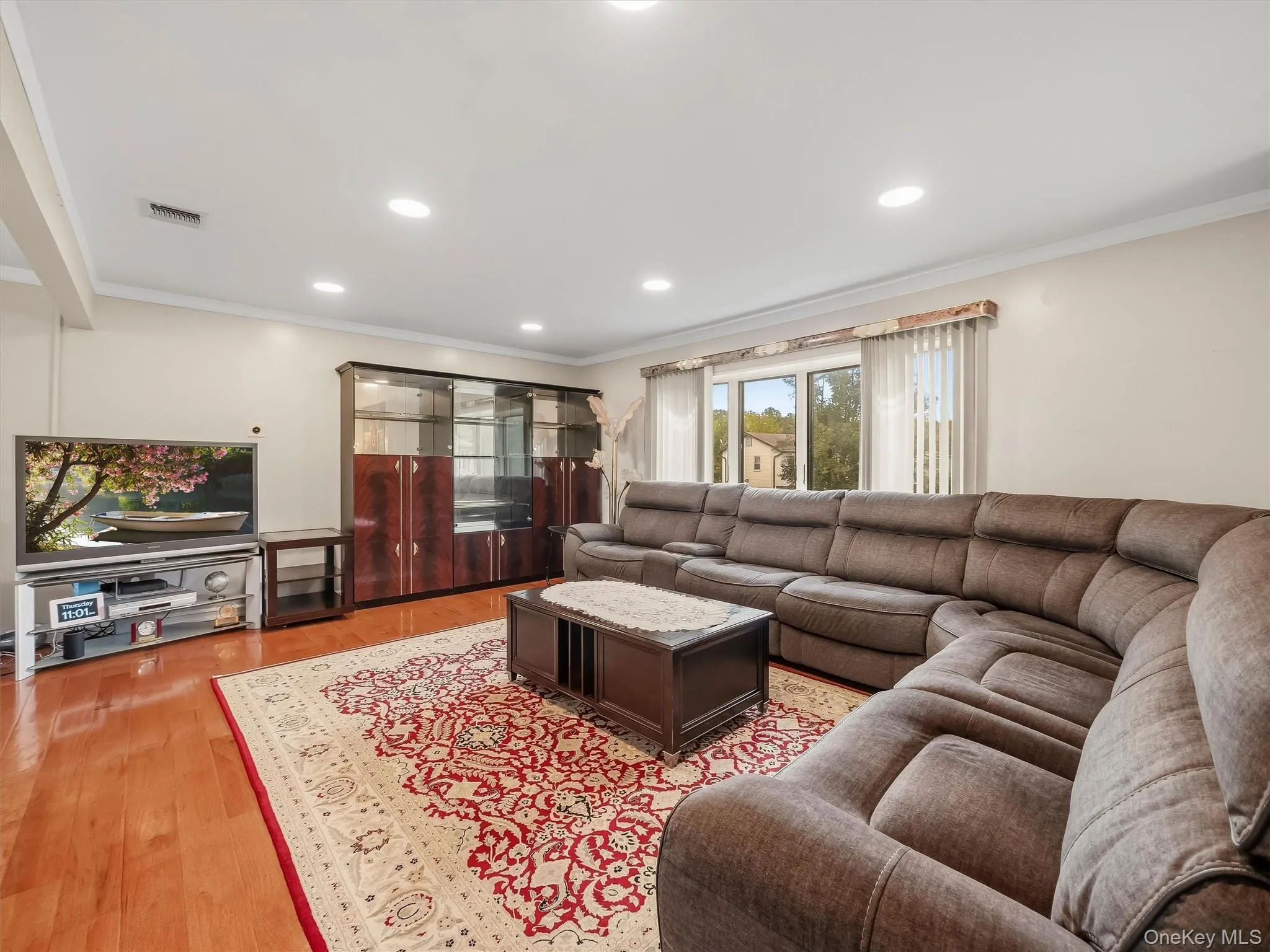 8 Carl Court, Ramapo, NY, 4 Bedrooms Bedrooms, 8 Rooms Rooms,2 BathroomsBathrooms,Residential,For Rent,Carl,0,1056946 8 Carl Court, Ramapo, NY, 4 Bedrooms Bedrooms, 8 Rooms Rooms,2 BathroomsBathrooms,Residential,For Rent,Carl,0,1056946
