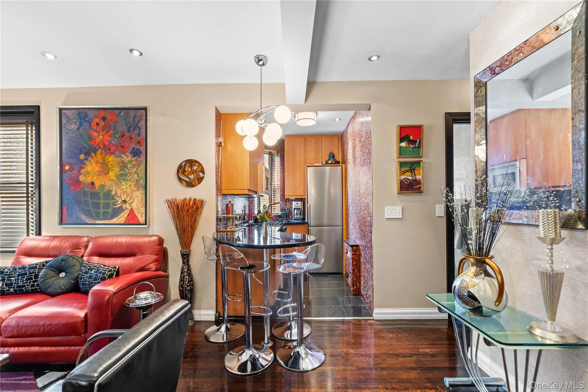 50 East 8th, New York, NY, 2 Rooms Rooms,1 BathroomBathrooms,Residential,For Rent,East 8th,0,1056948 50 East 8th, New York, NY, 2 Rooms Rooms,1 BathroomBathrooms,Residential,For Rent,East 8th,0,1056948