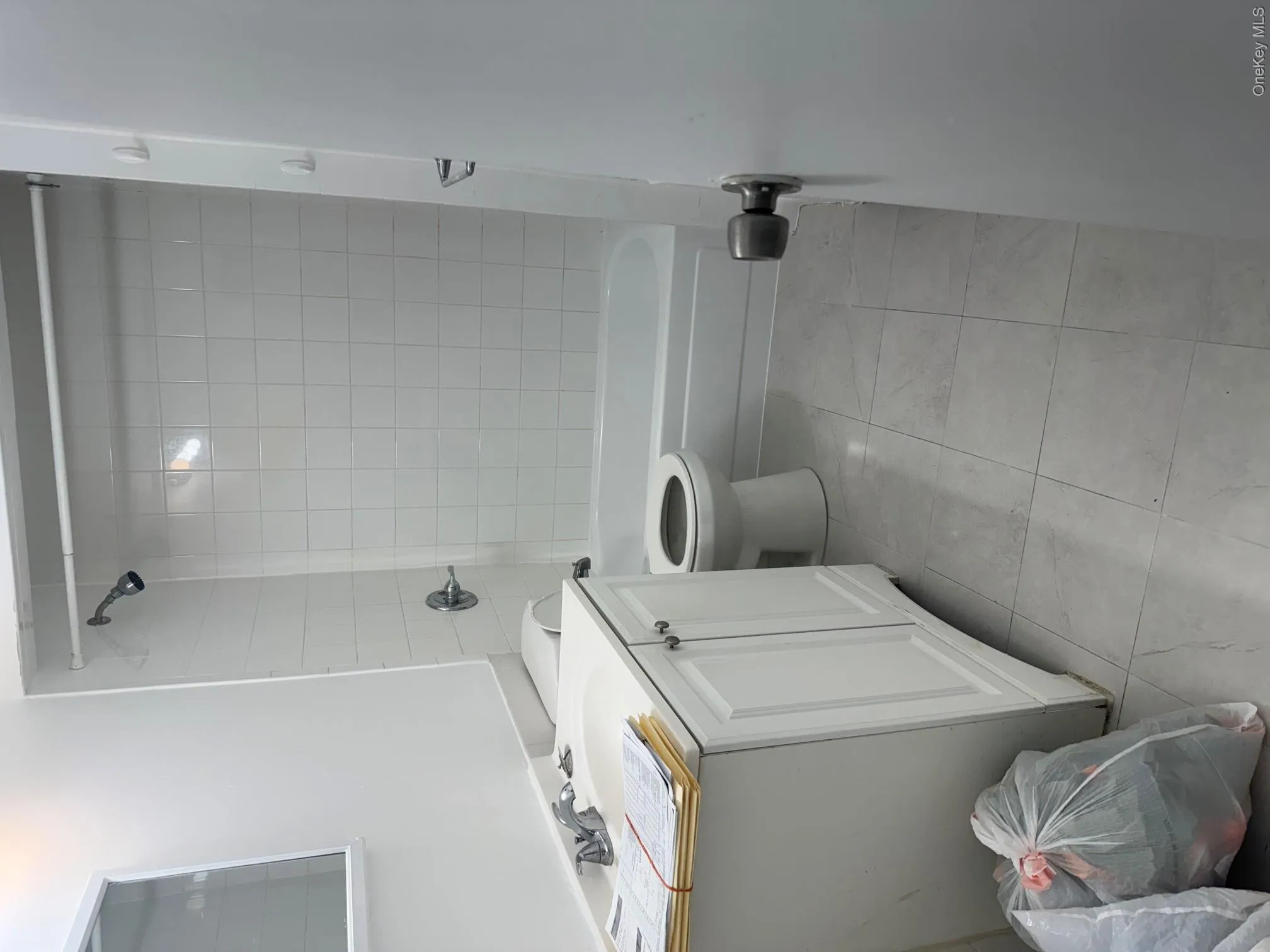 150 Main Street, Hempstead, NY, 2 Bedroom Bedrooms, 4 Room Rooms,1 BathroomBathrooms,Residential Lease,For Rent,Main,0,1056952 150 Main Street, Hempstead, NY, 2 Bedroom Bedrooms, 4 Room Rooms,1 BathroomBathrooms,Residential Lease,For Rent,Main,0,1056952