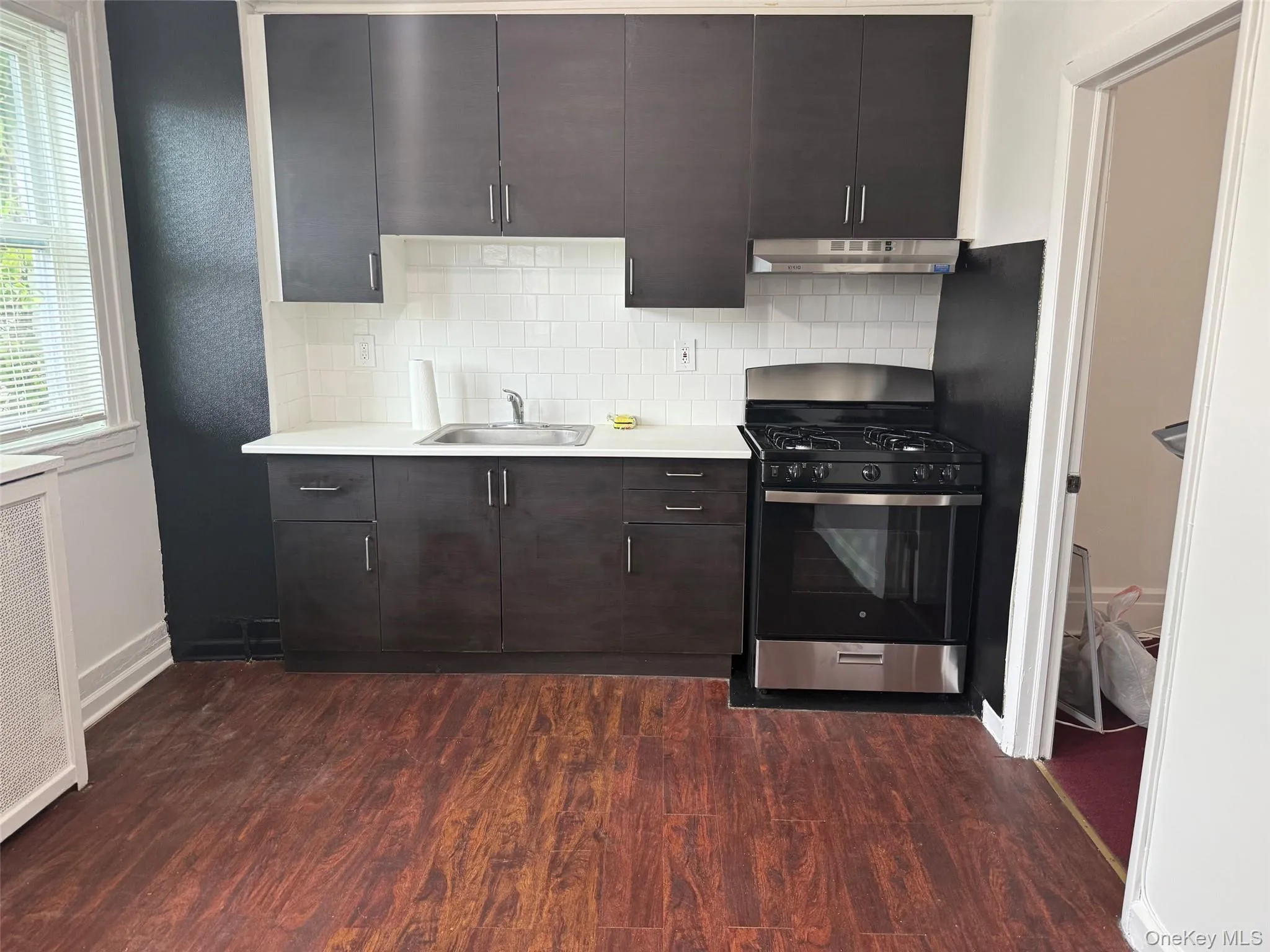 150 Main Street, Hempstead, NY, 2 Bedroom Bedrooms, 4 Room Rooms,1 BathroomBathrooms,Residential Lease,For Rent,Main,0,1056952 150 Main Street, Hempstead, NY, 2 Bedroom Bedrooms, 4 Room Rooms,1 BathroomBathrooms,Residential Lease,For Rent,Main,0,1056952