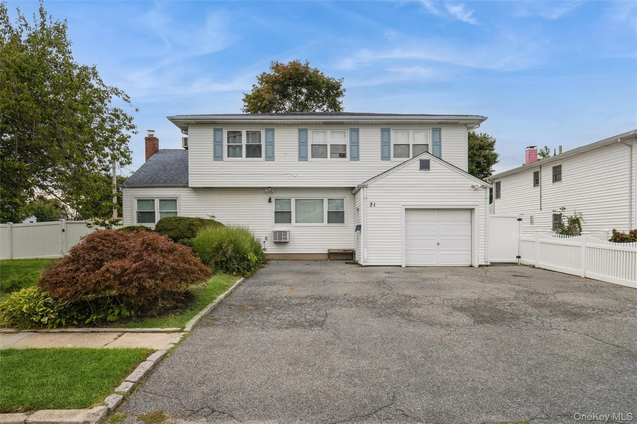 Permitted mother-daughter colonial w/ full finished basement w/ walk-out access Permitted mother-daughter colonial w/ full finished basement w/ walk-out access