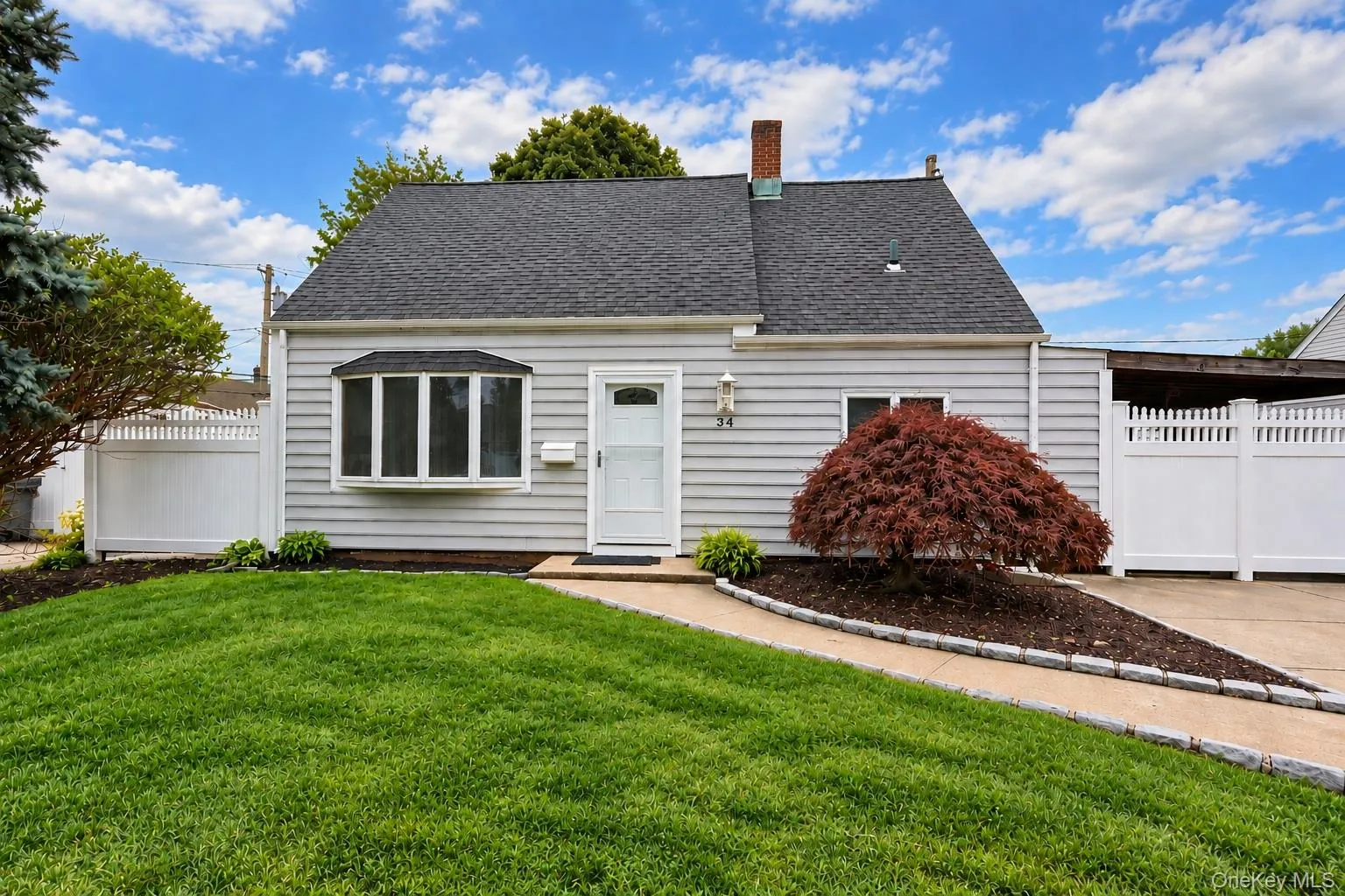 34 Chapel Lane, Hempstead, NY, 4 Bedrooms Bedrooms, 7 Rooms Rooms,1 BathroomBathrooms,Residential,For Rent,Chapel,0,1056959 34 Chapel Lane, Hempstead, NY, 4 Bedrooms Bedrooms, 7 Rooms Rooms,1 BathroomBathrooms,Residential,For Rent,Chapel,0,1056959
