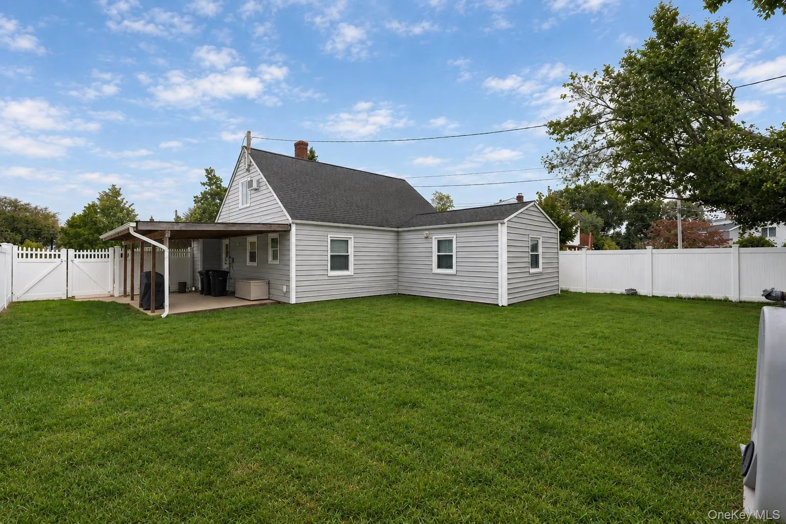 34 Chapel Lane, Hempstead, NY, 4 Bedrooms Bedrooms, 7 Rooms Rooms,1 BathroomBathrooms,Residential,For Rent,Chapel,0,1056959 34 Chapel Lane, Hempstead, NY, 4 Bedrooms Bedrooms, 7 Rooms Rooms,1 BathroomBathrooms,Residential,For Rent,Chapel,0,1056959