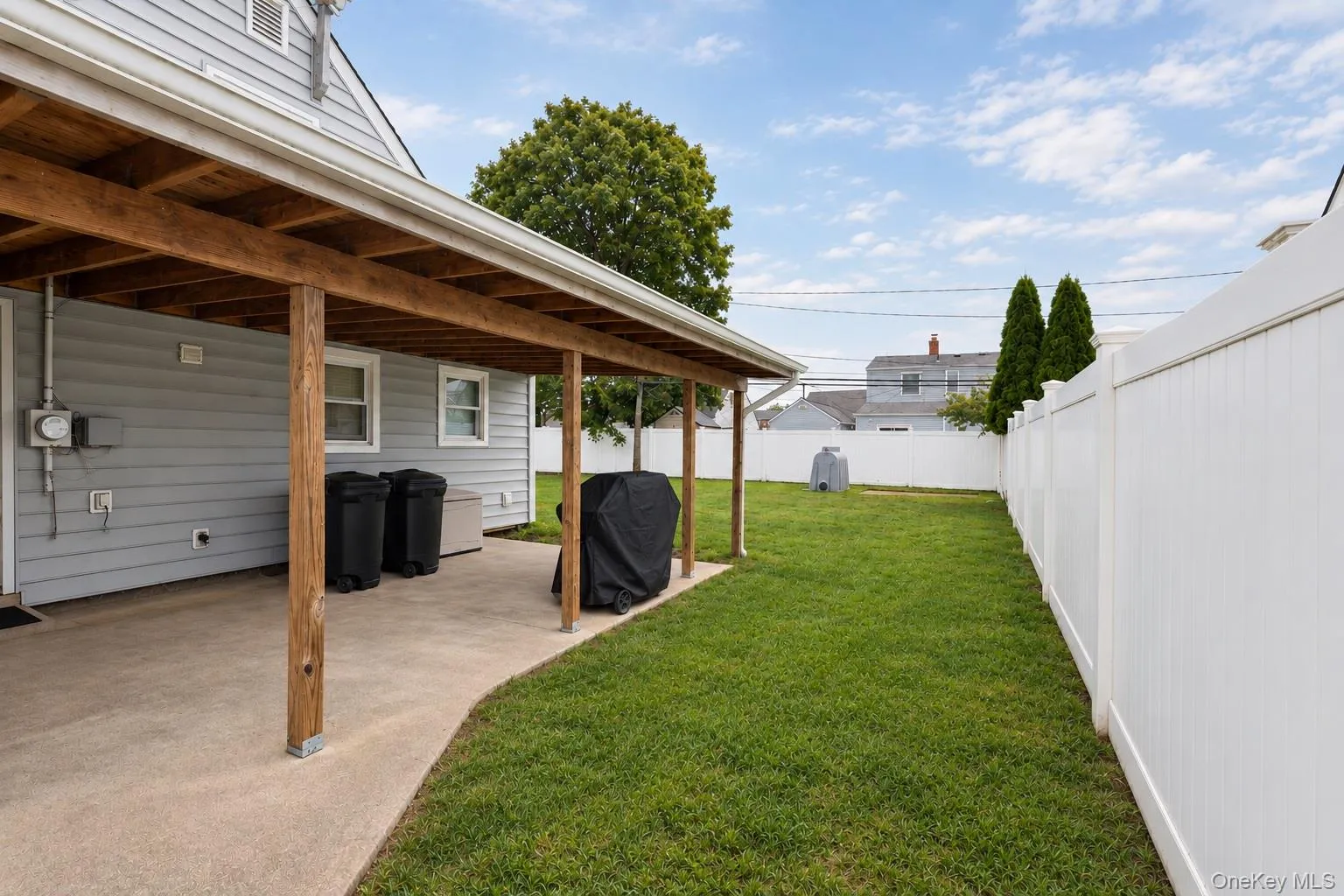 34 Chapel Lane, Hempstead, NY, 4 Bedrooms Bedrooms, 7 Rooms Rooms,1 BathroomBathrooms,Residential,For Rent,Chapel,0,1056959 34 Chapel Lane, Hempstead, NY, 4 Bedrooms Bedrooms, 7 Rooms Rooms,1 BathroomBathrooms,Residential,For Rent,Chapel,0,1056959
