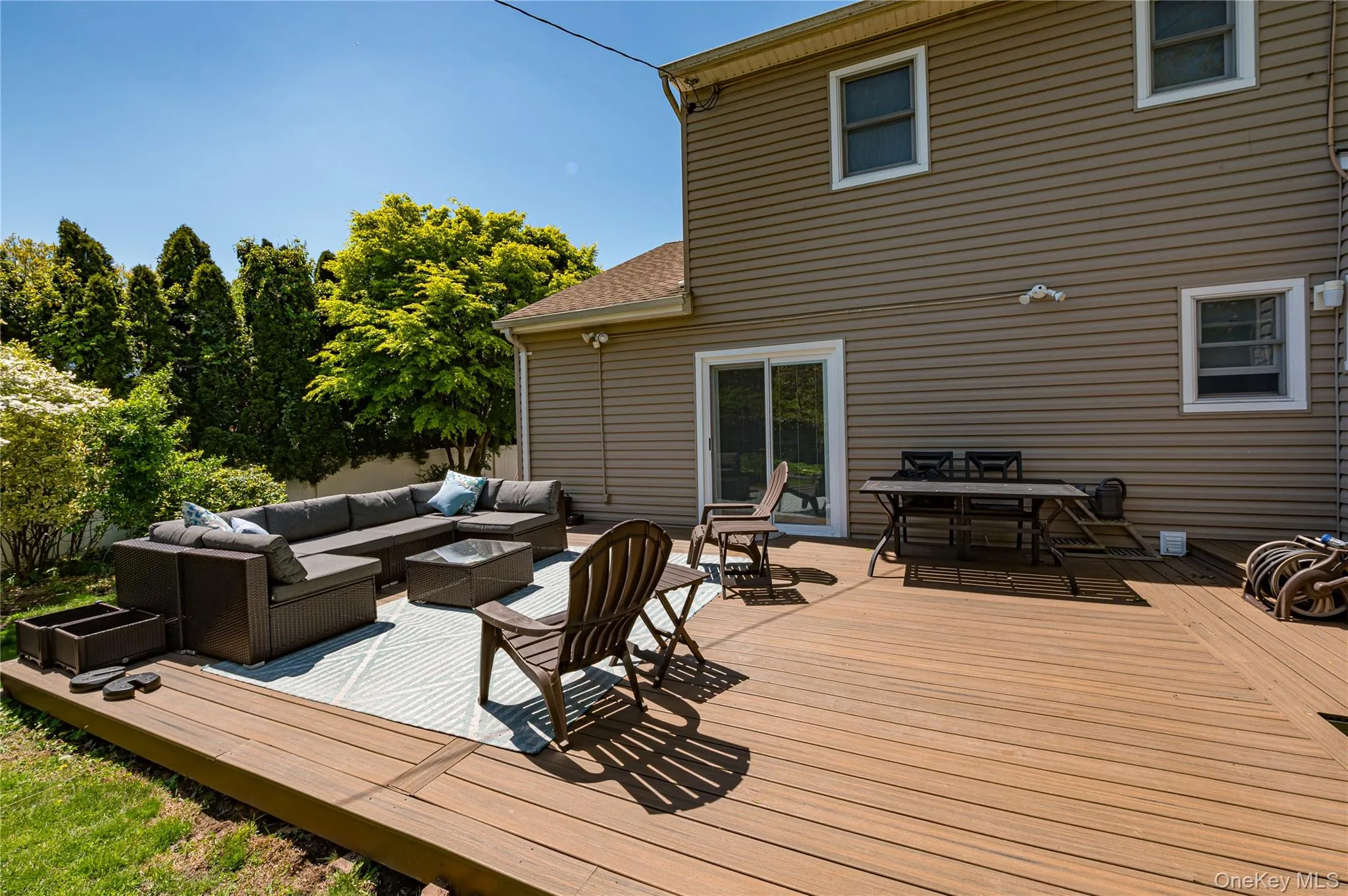 20 Evon Drive, Oyster Bay, NY, 4 Bedrooms Bedrooms, 8 Rooms Rooms,2 BathroomsBathrooms,Residential,For Rent,Evon,0,1056960 20 Evon Drive, Oyster Bay, NY, 4 Bedrooms Bedrooms, 8 Rooms Rooms,2 BathroomsBathrooms,Residential,For Rent,Evon,0,1056960