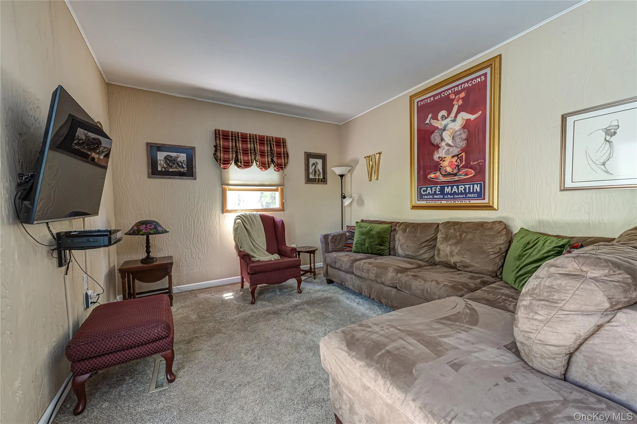 20 Evon Drive, Oyster Bay, NY, 4 Bedrooms Bedrooms, 8 Rooms Rooms,2 BathroomsBathrooms,Residential,For Rent,Evon,0,1056960 20 Evon Drive, Oyster Bay, NY, 4 Bedrooms Bedrooms, 8 Rooms Rooms,2 BathroomsBathrooms,Residential,For Rent,Evon,0,1056960