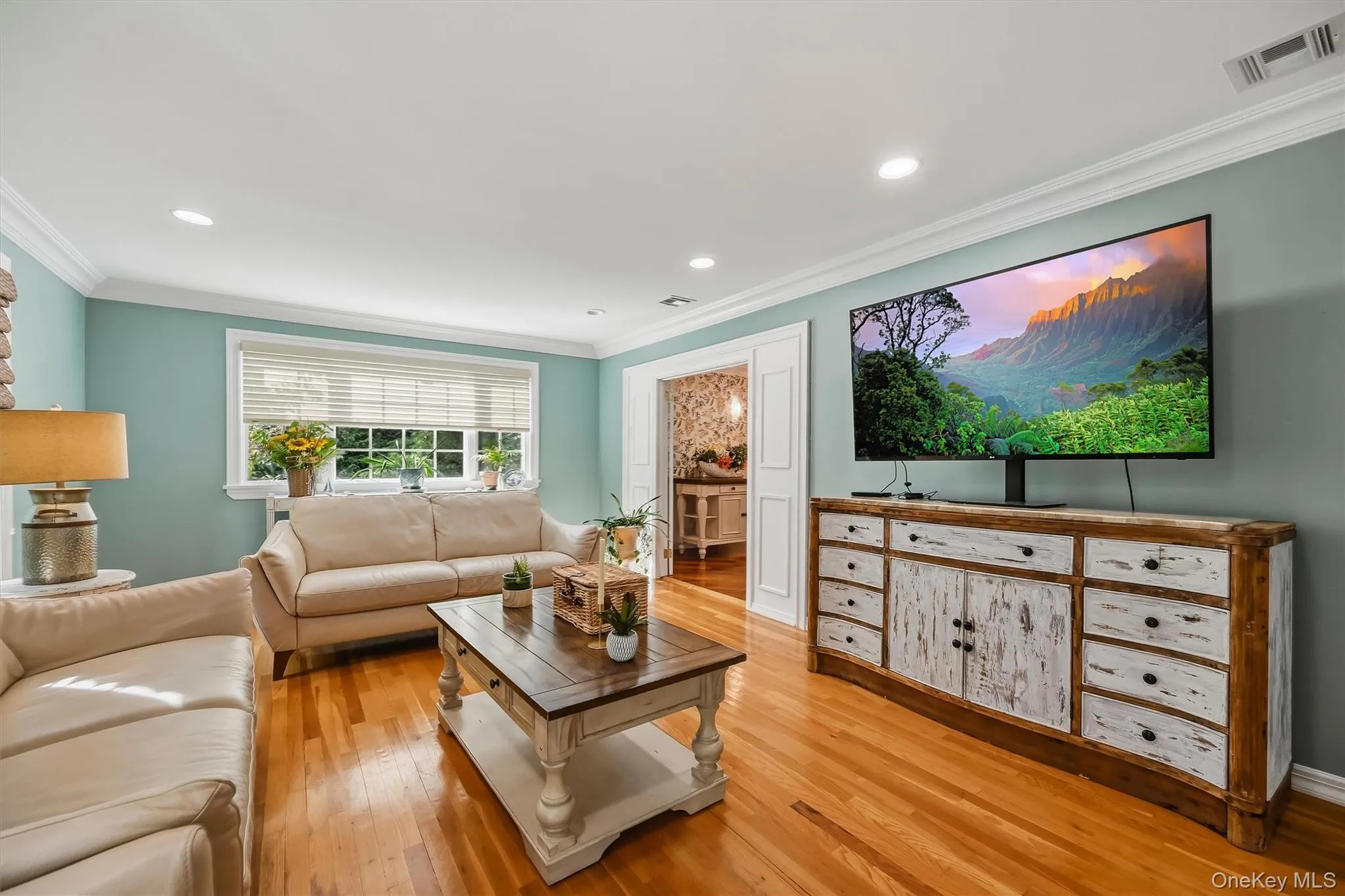 22 Beaumont Drive, Clarkstown, NY, 6 Bedrooms Bedrooms, 10 Rooms Rooms,4 BathroomsBathrooms,Residential,For Rent,Beaumont,0,1056961 22 Beaumont Drive, Clarkstown, NY, 6 Bedrooms Bedrooms, 10 Rooms Rooms,4 BathroomsBathrooms,Residential,For Rent,Beaumont,0,1056961