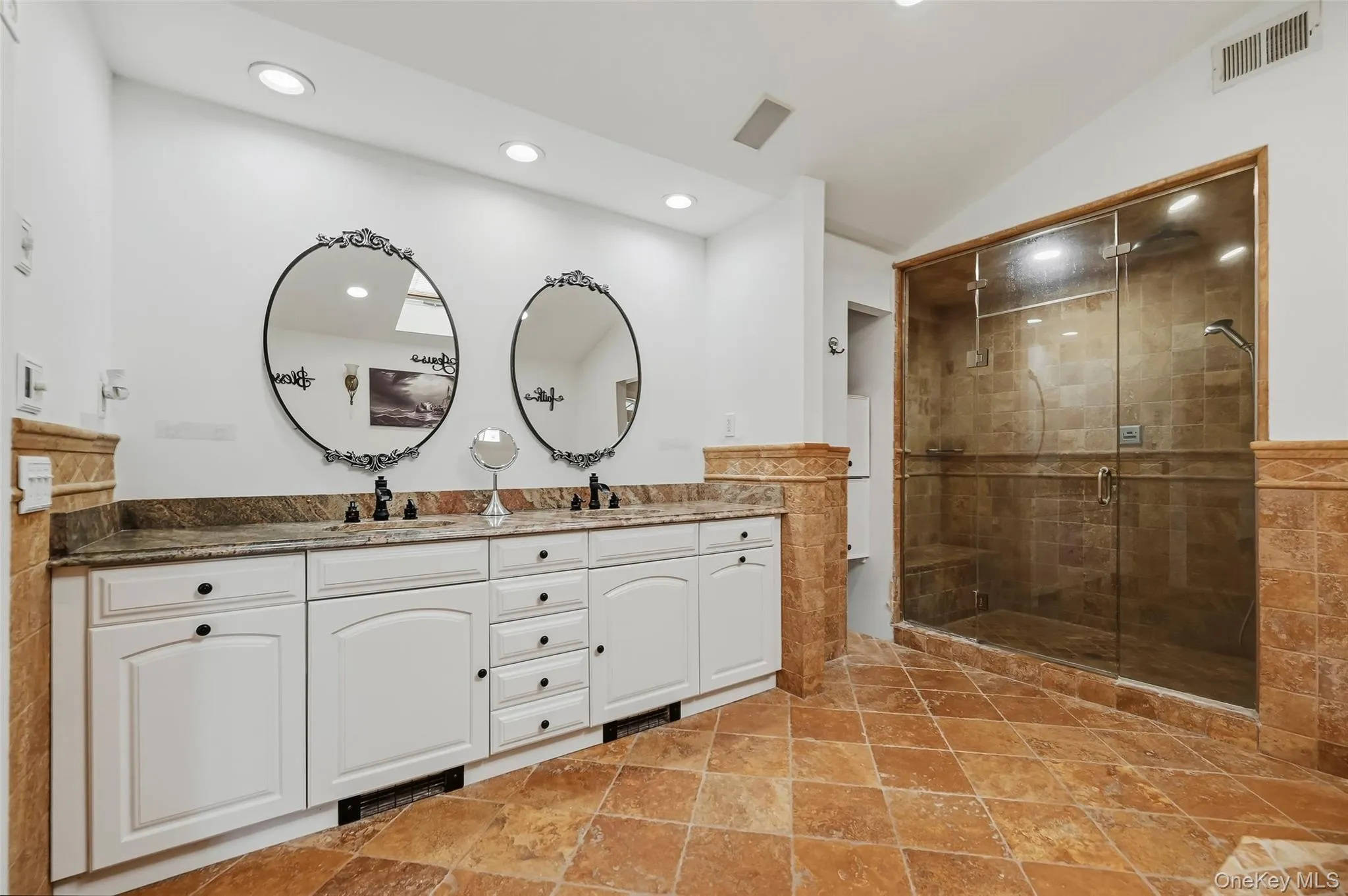 22 Beaumont Drive, Clarkstown, NY, 6 Bedrooms Bedrooms, 10 Rooms Rooms,4 BathroomsBathrooms,Residential,For Rent,Beaumont,0,1056961 22 Beaumont Drive, Clarkstown, NY, 6 Bedrooms Bedrooms, 10 Rooms Rooms,4 BathroomsBathrooms,Residential,For Rent,Beaumont,0,1056961