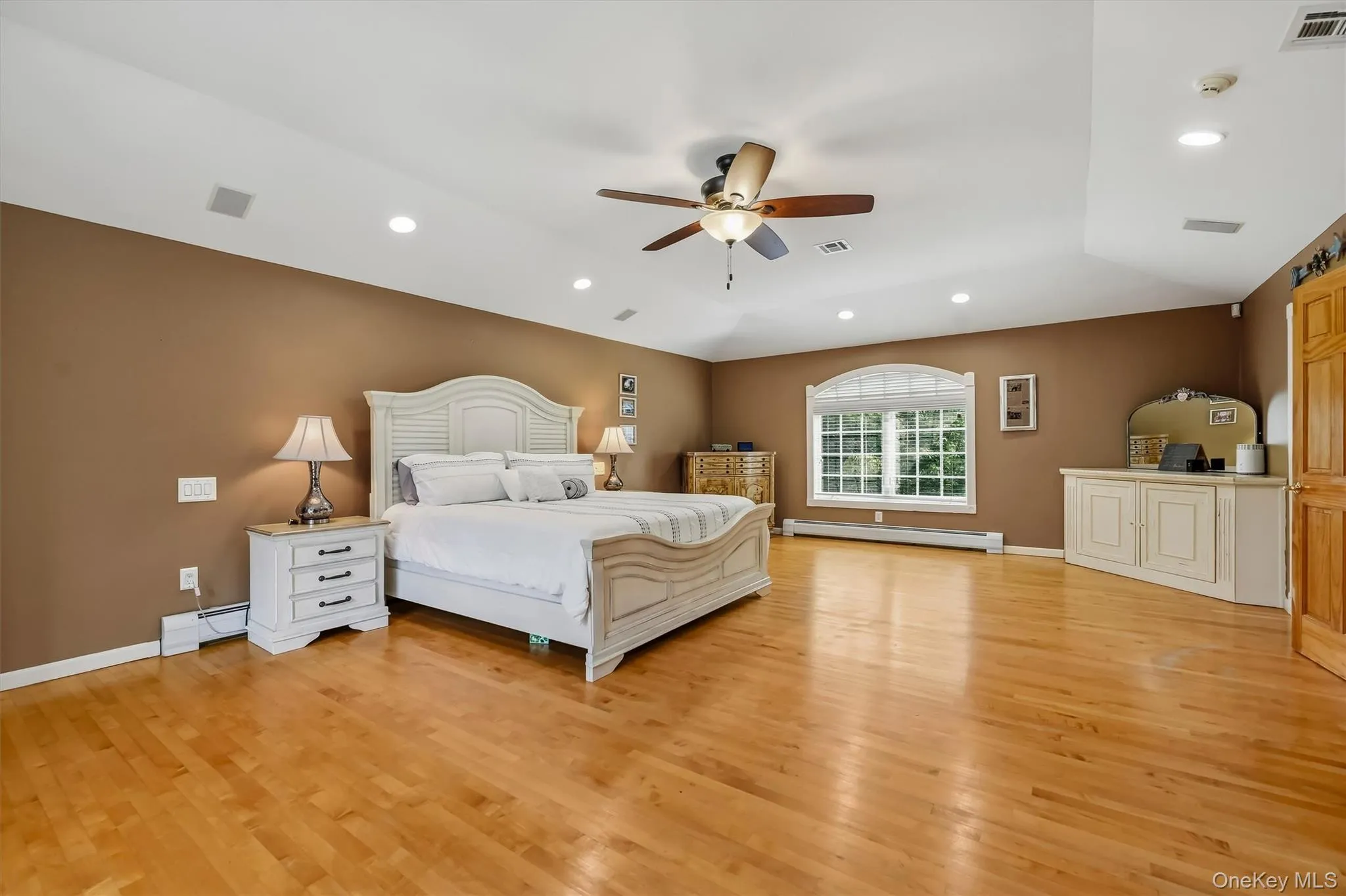 22 Beaumont Drive, Clarkstown, NY, 6 Bedrooms Bedrooms, 10 Rooms Rooms,4 BathroomsBathrooms,Residential,For Rent,Beaumont,0,1056961 22 Beaumont Drive, Clarkstown, NY, 6 Bedrooms Bedrooms, 10 Rooms Rooms,4 BathroomsBathrooms,Residential,For Rent,Beaumont,0,1056961