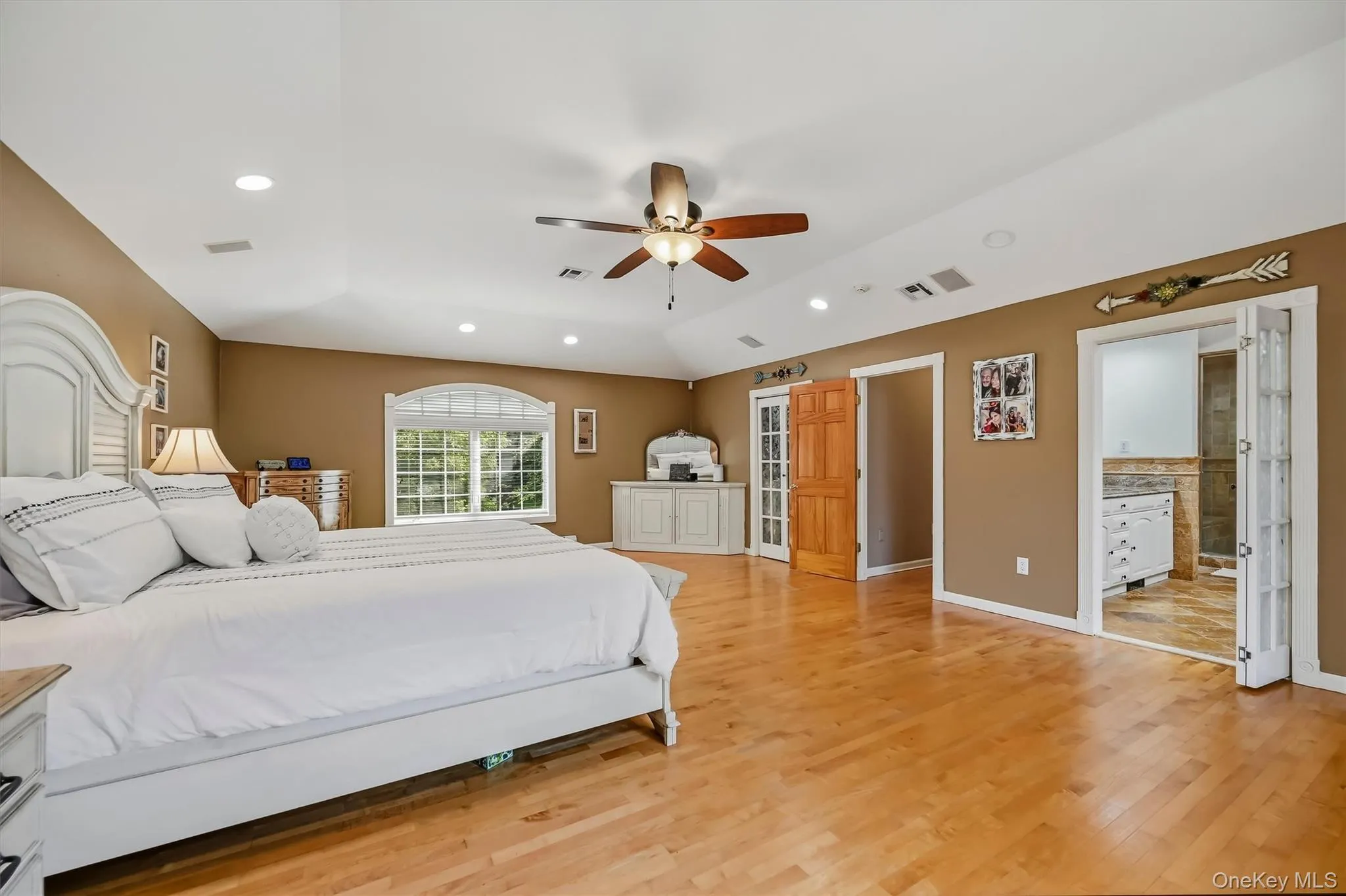 22 Beaumont Drive, Clarkstown, NY, 6 Bedrooms Bedrooms, 10 Rooms Rooms,4 BathroomsBathrooms,Residential,For Rent,Beaumont,0,1056961 22 Beaumont Drive, Clarkstown, NY, 6 Bedrooms Bedrooms, 10 Rooms Rooms,4 BathroomsBathrooms,Residential,For Rent,Beaumont,0,1056961
