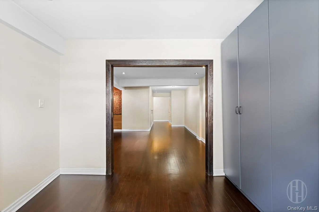 54 East 8th Street, New York, NY, 1 Bedroom Bedrooms, 3 Rooms Rooms,1 BathroomBathrooms,Residential,For Rent,East 8th Street,0,1056970 54 East 8th Street, New York, NY, 1 Bedroom Bedrooms, 3 Rooms Rooms,1 BathroomBathrooms,Residential,For Rent,East 8th Street,0,1056970