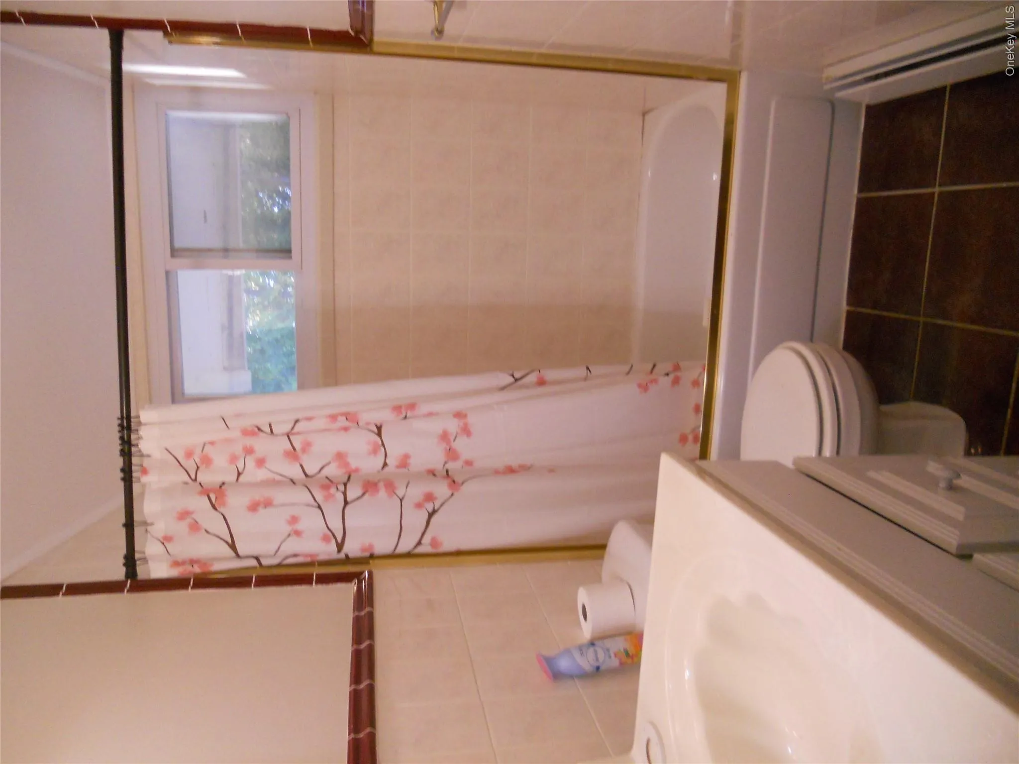 Full Bath Full Bath