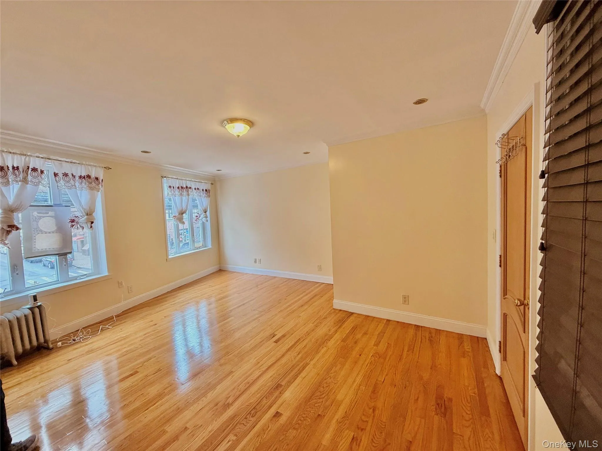 106-08 Liberty Avenue, New York, NY, 3 Bedroom Bedrooms, 5 Room Rooms,1 BathroomBathrooms,Residential Lease,For Rent,Liberty,0,1056982 106-08 Liberty Avenue, New York, NY, 3 Bedroom Bedrooms, 5 Room Rooms,1 BathroomBathrooms,Residential Lease,For Rent,Liberty,0,1056982