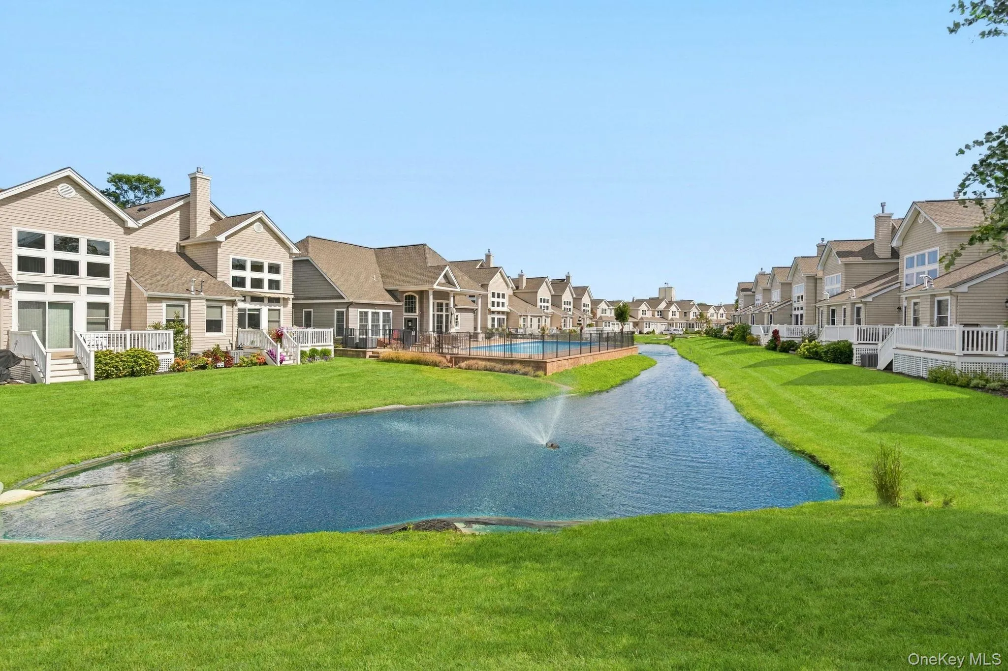 Stunning pond view Stunning pond view