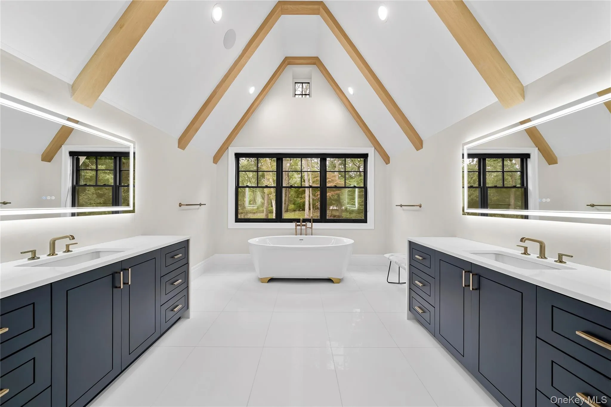 16 Cowpath, Oyster Bay, NY, 6 Bedrooms Bedrooms, 12 Rooms Rooms,6 BathroomsBathrooms,Residential,For Rent,Cowpath,0,1056991 16 Cowpath, Oyster Bay, NY, 6 Bedrooms Bedrooms, 12 Rooms Rooms,6 BathroomsBathrooms,Residential,For Rent,Cowpath,0,1056991