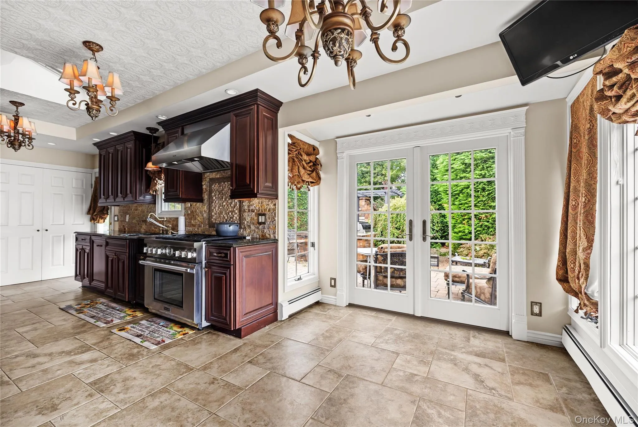 32 Glenmere Lane, Smithtown, NY, 4 Bedrooms Bedrooms, 13 Rooms Rooms,2 BathroomsBathrooms,Residential Lease,For Rent,Glenmere,0,1056996 32 Glenmere Lane, Smithtown, NY, 4 Bedrooms Bedrooms, 13 Rooms Rooms,2 BathroomsBathrooms,Residential Lease,For Rent,Glenmere,0,1056996