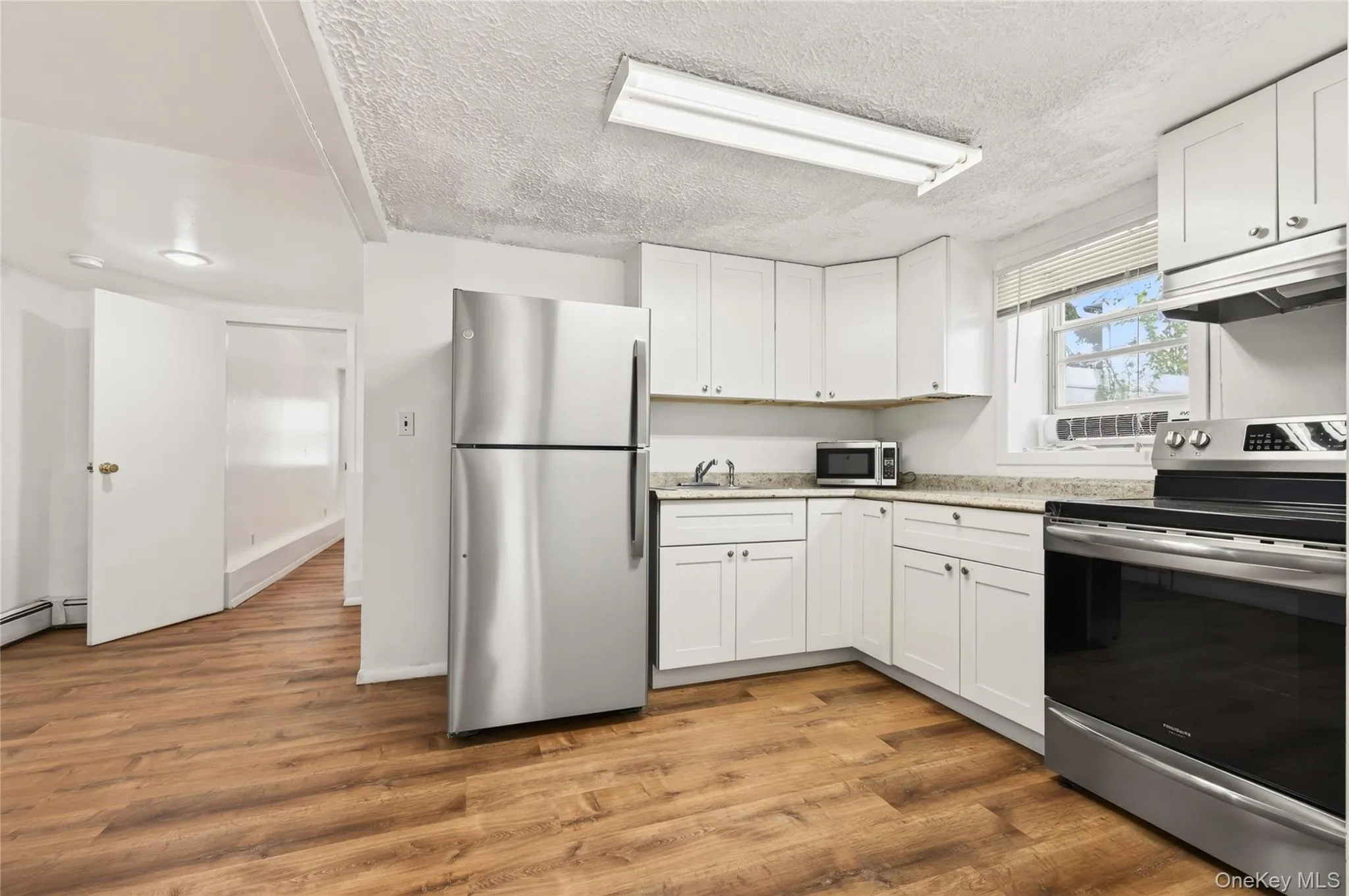 31 Nesaquake Avenue, North Hempstead, NY, 1 Bedroom Bedrooms, 4 Rooms Rooms,1 BathroomBathrooms,Residential Lease,For Rent,Nesaquake,0,1057002 31 Nesaquake Avenue, North Hempstead, NY, 1 Bedroom Bedrooms, 4 Rooms Rooms,1 BathroomBathrooms,Residential Lease,For Rent,Nesaquake,0,1057002
