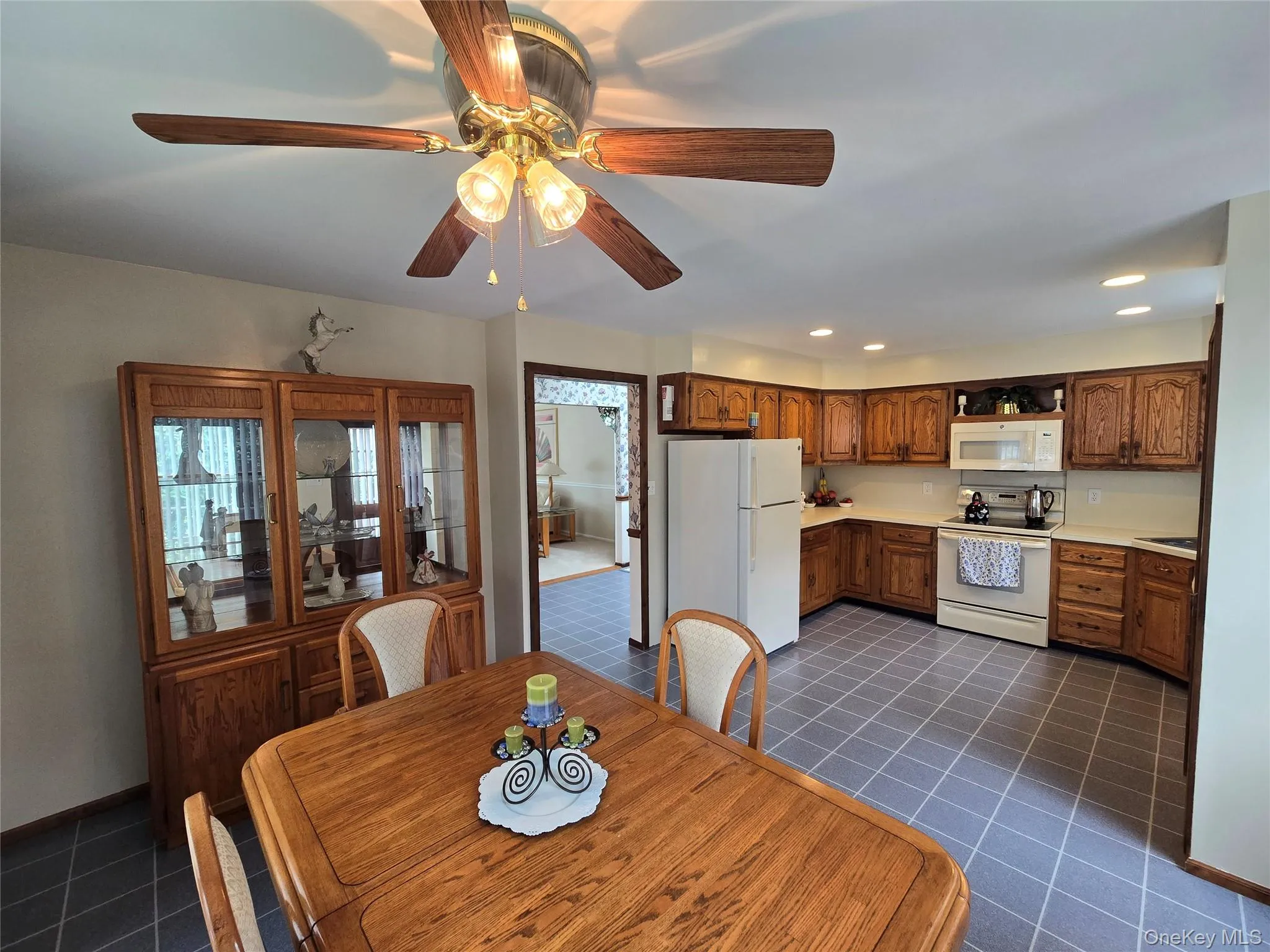 9 Milton Street, Islip, NY, 4 Bedrooms Bedrooms, 9 Rooms Rooms,3 BathroomsBathrooms,Residential,For Rent,Milton,0,1057003 9 Milton Street, Islip, NY, 4 Bedrooms Bedrooms, 9 Rooms Rooms,3 BathroomsBathrooms,Residential,For Rent,Milton,0,1057003