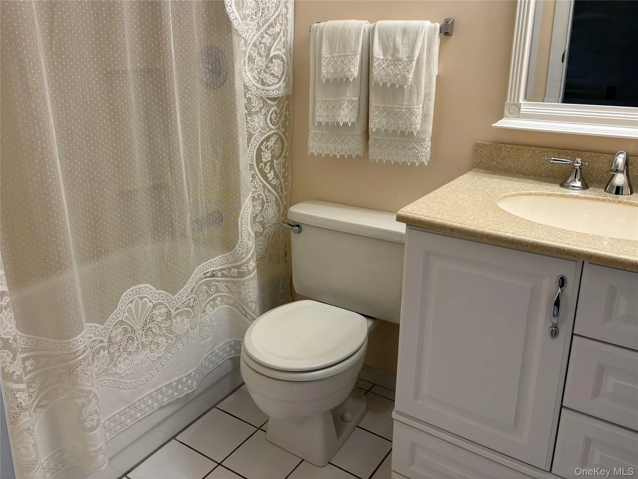 9 Milton Street, Islip, NY, 4 Bedrooms Bedrooms, 9 Rooms Rooms,3 BathroomsBathrooms,Residential,For Rent,Milton,0,1057003 9 Milton Street, Islip, NY, 4 Bedrooms Bedrooms, 9 Rooms Rooms,3 BathroomsBathrooms,Residential,For Rent,Milton,0,1057003