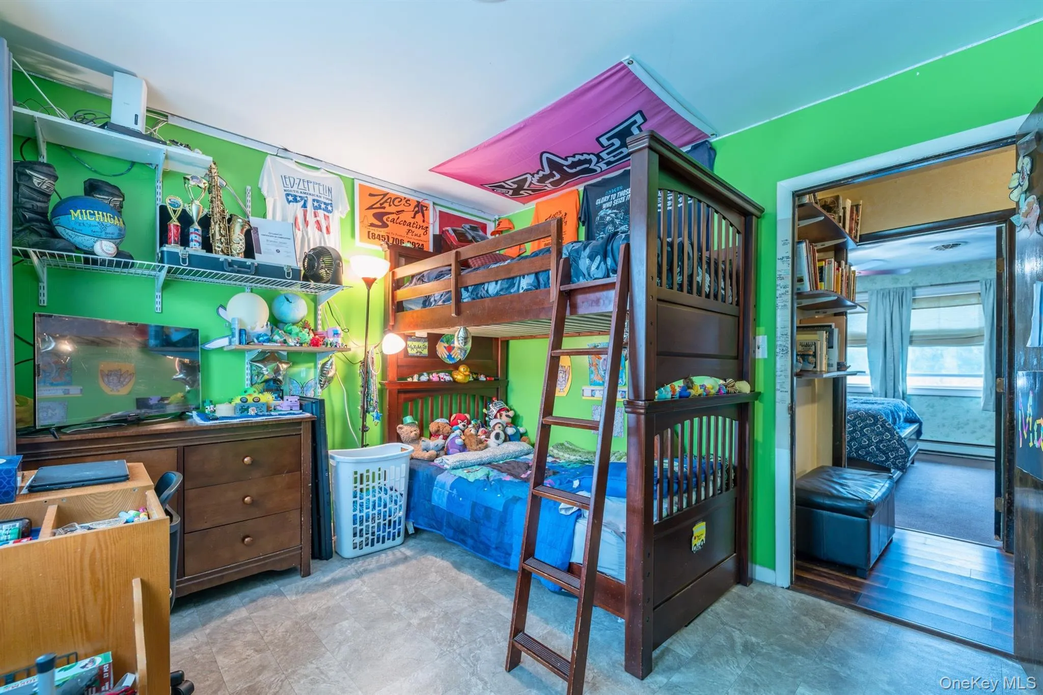 411 Linderman Avenue Extension, Ulster, NY, 6 Bedrooms Bedrooms, 13 Rooms Rooms,2 BathroomsBathrooms,Residential,For Rent,Linderman Avenue,0,1057005 411 Linderman Avenue Extension, Ulster, NY, 6 Bedrooms Bedrooms, 13 Rooms Rooms,2 BathroomsBathrooms,Residential,For Rent,Linderman Avenue,0,1057005