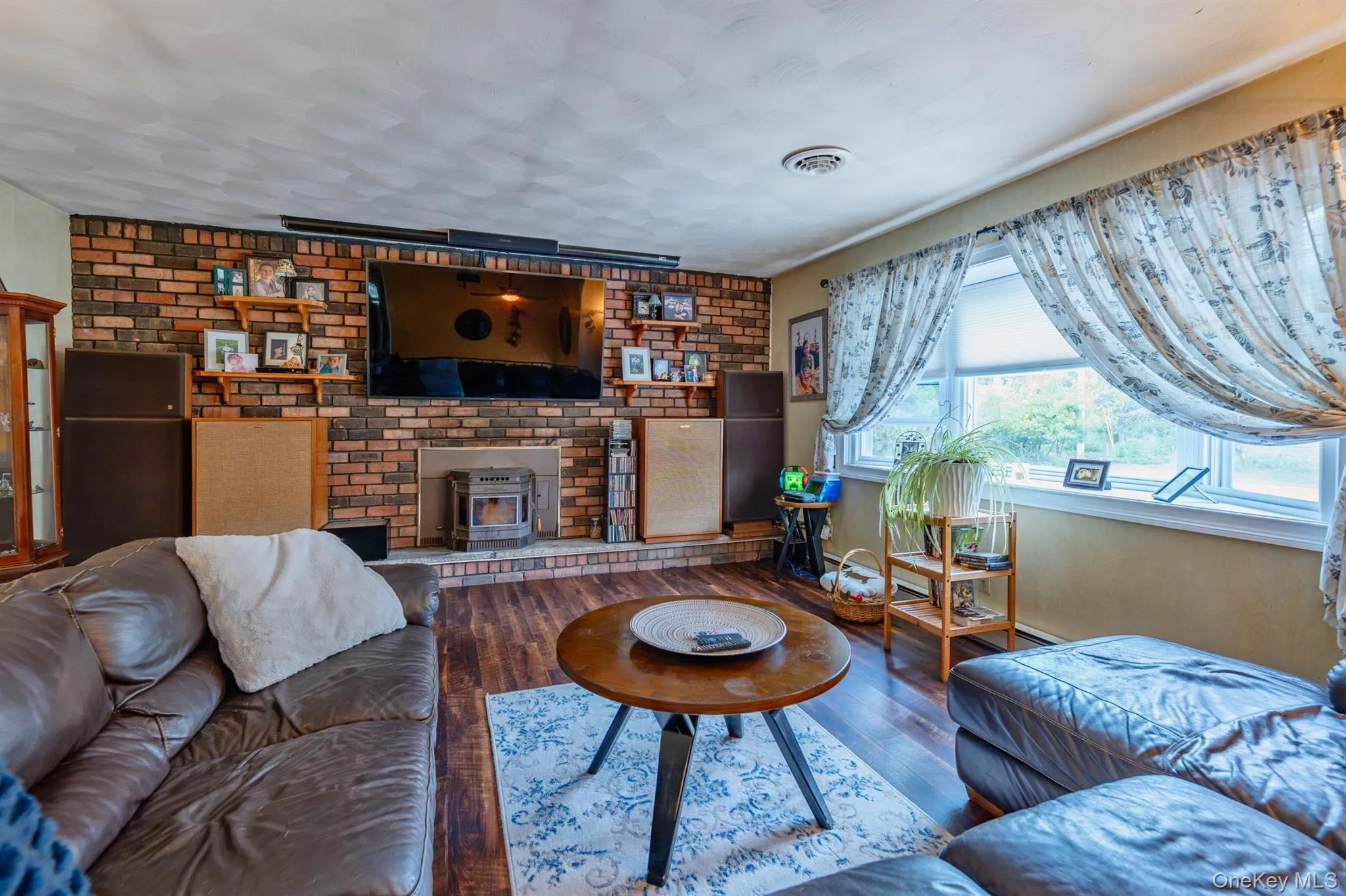 411 Linderman Avenue Extension, Ulster, NY, 6 Bedrooms Bedrooms, 13 Rooms Rooms,2 BathroomsBathrooms,Residential,For Rent,Linderman Avenue,0,1057005 411 Linderman Avenue Extension, Ulster, NY, 6 Bedrooms Bedrooms, 13 Rooms Rooms,2 BathroomsBathrooms,Residential,For Rent,Linderman Avenue,0,1057005